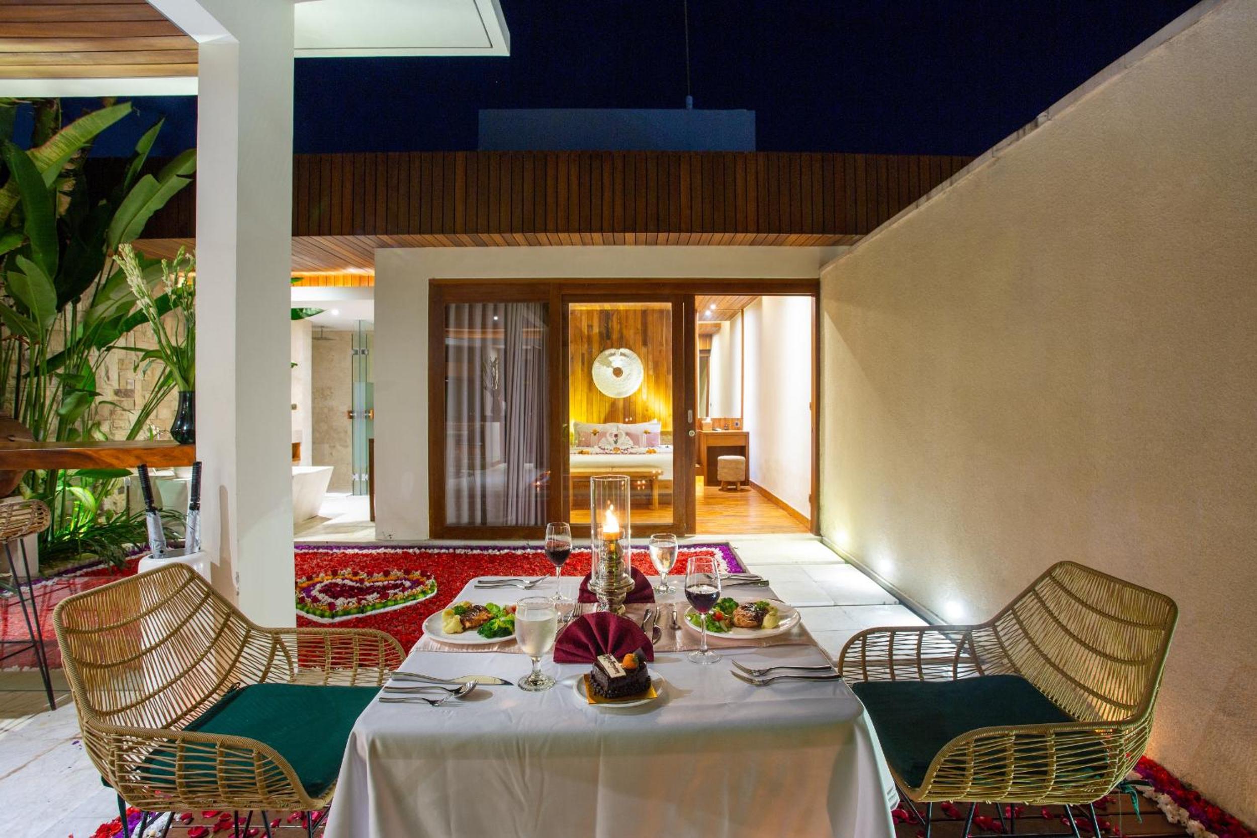 One-Bedroom Villa with Private Pool - Photo 21