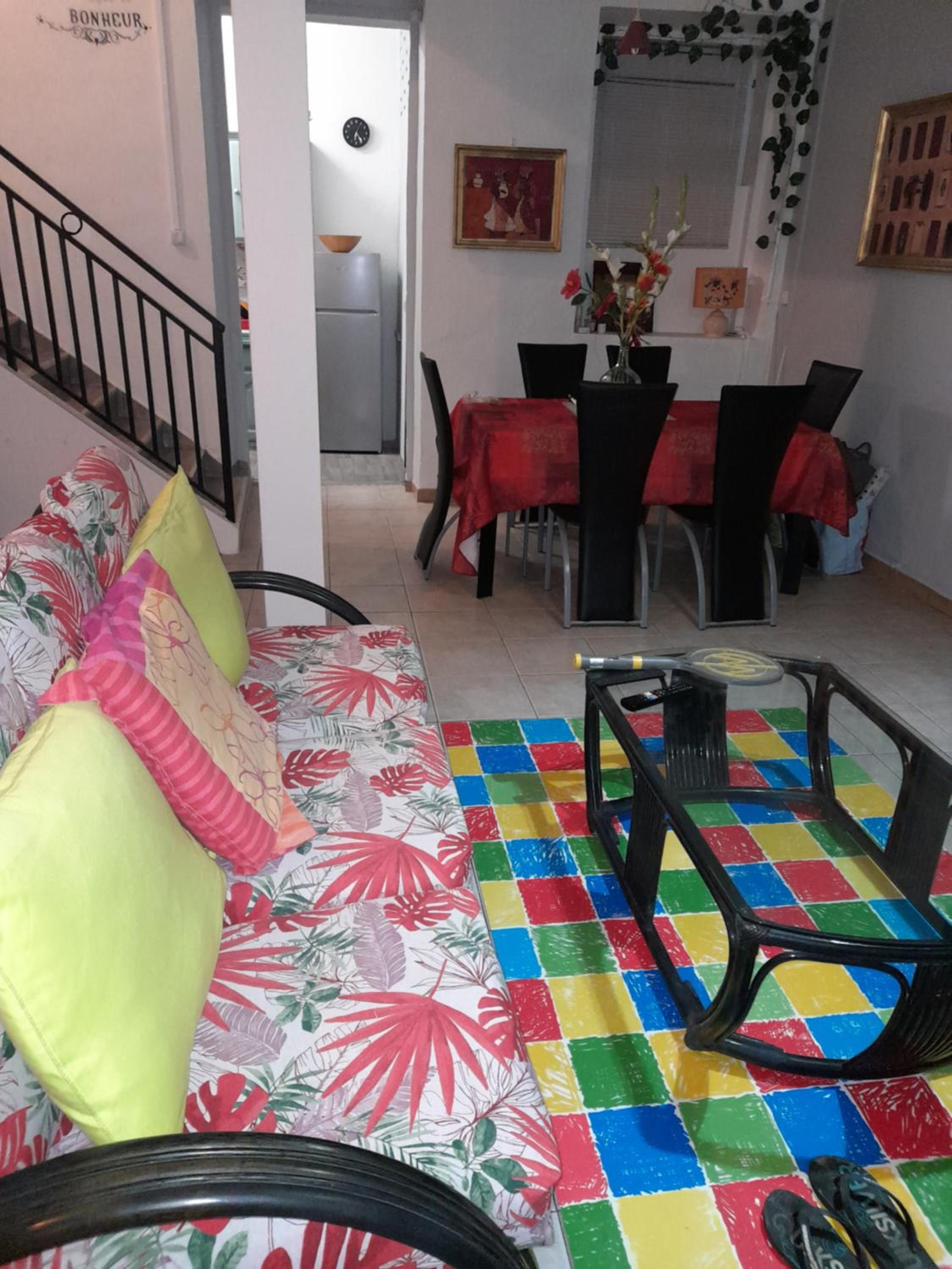 Two-Bedroom Apartment - Photo 9