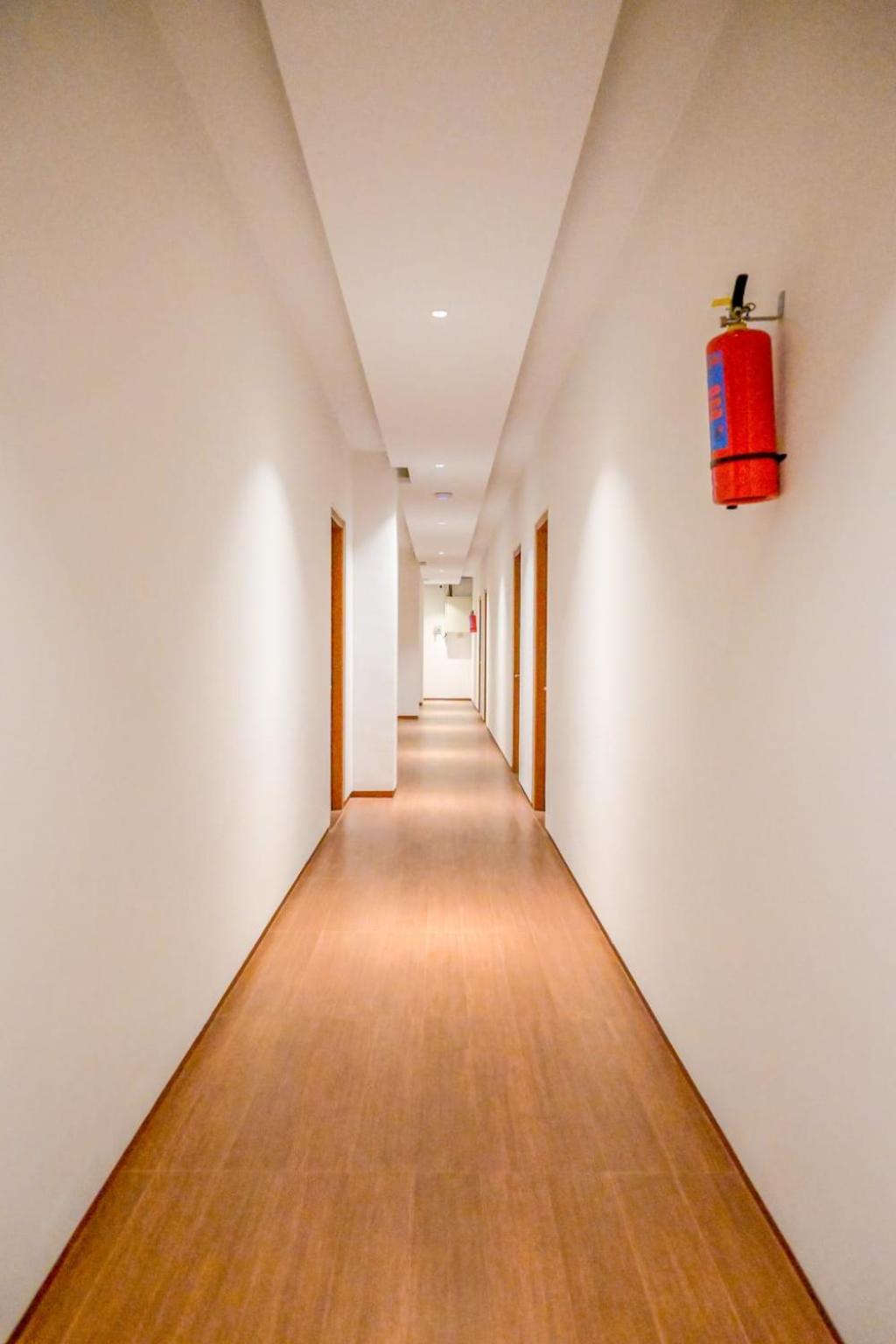 Deluxe Double or Twin Room - Photo 11