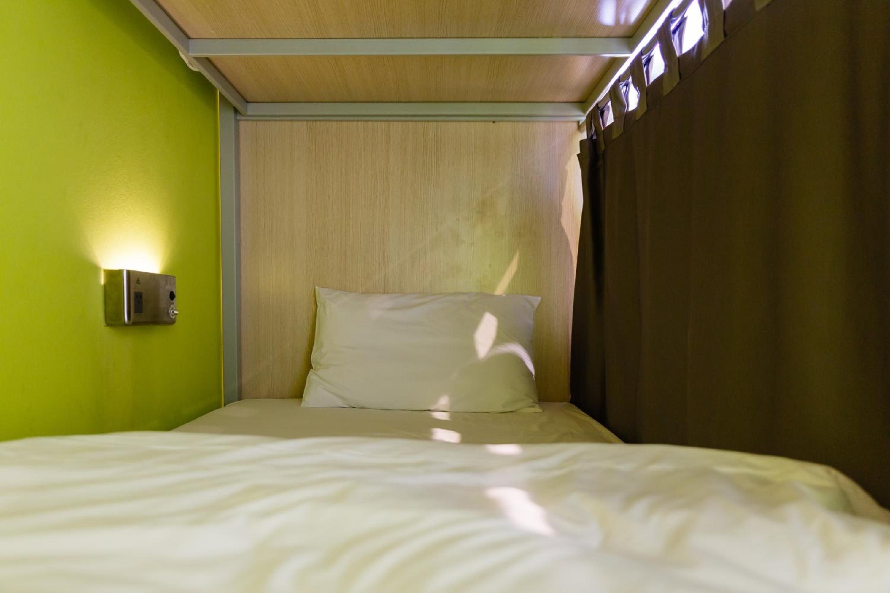 Bed in 4-Bed Mixed Dormitory Room (fully vaccinated required) photo 2