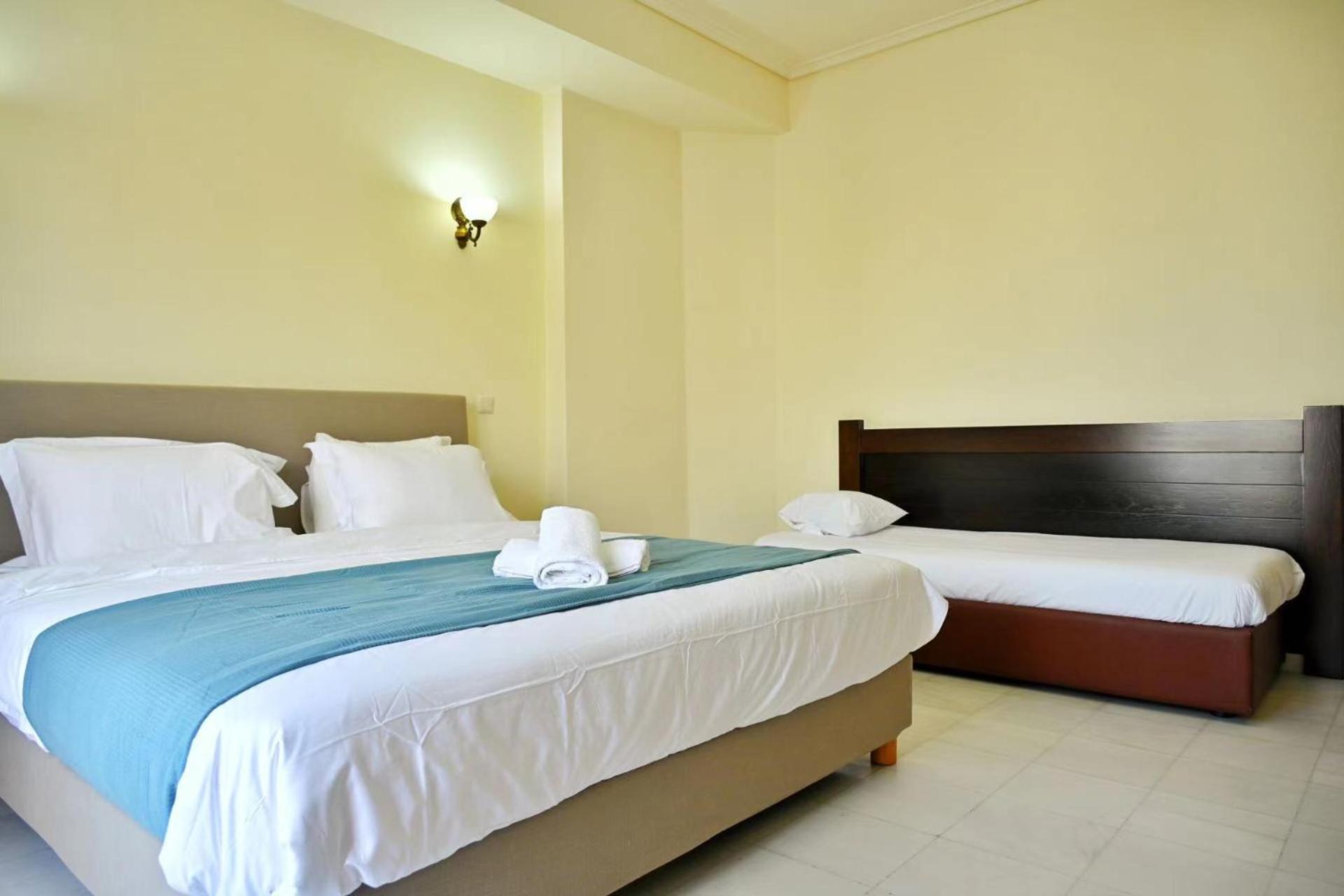 Comfort Triple Room