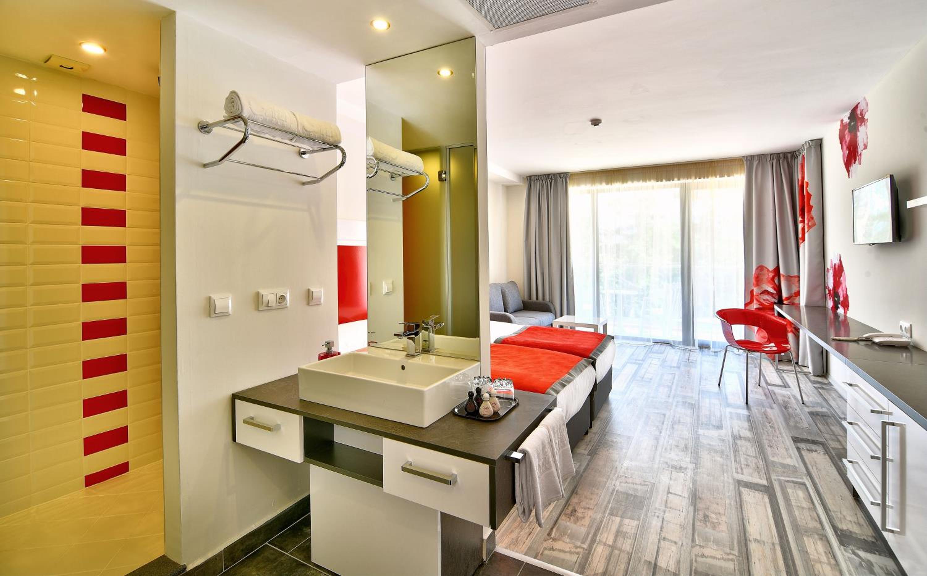 Single Room - All Inclusive & Free Parking photo 3