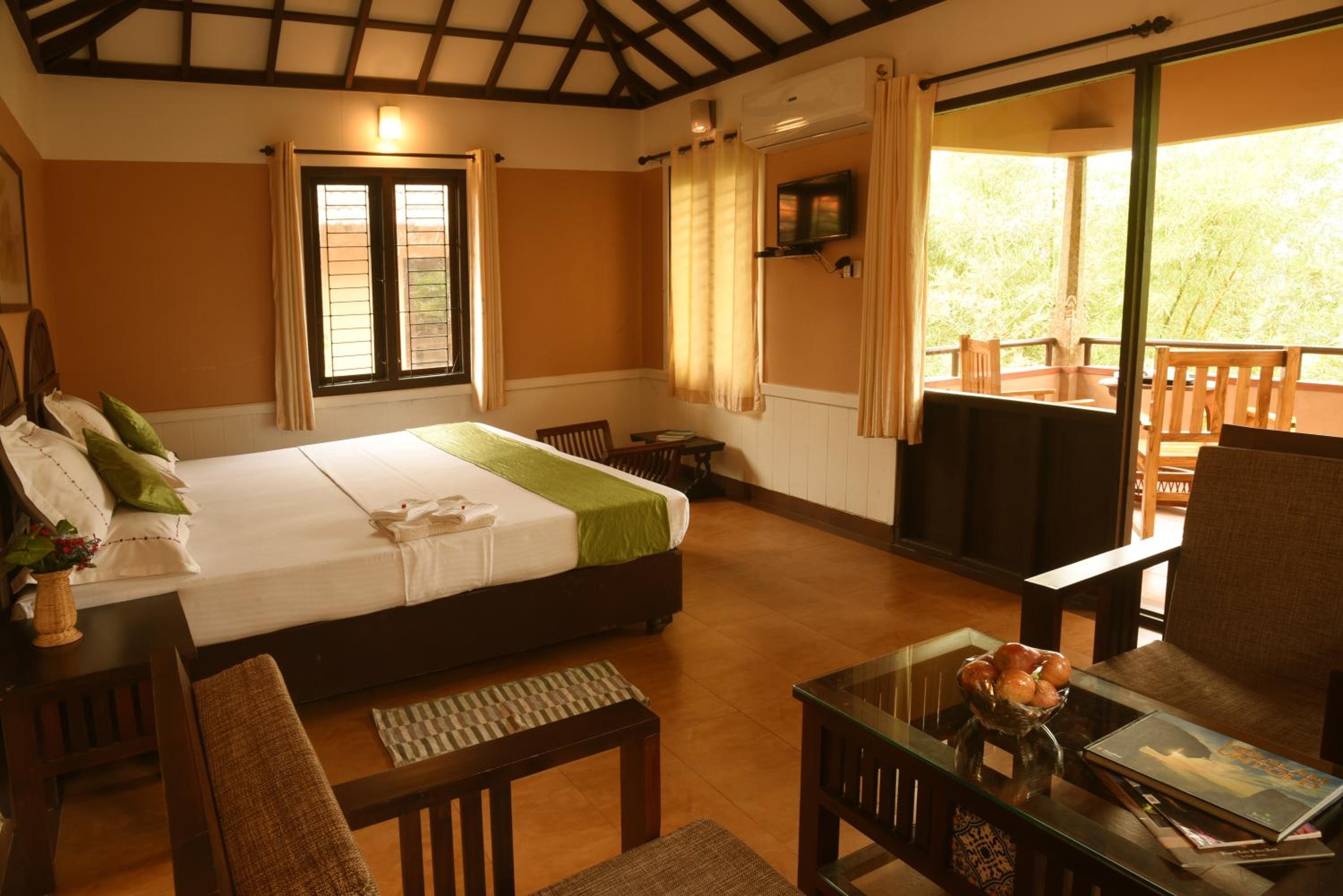 Deluxe Bungalow photo 1