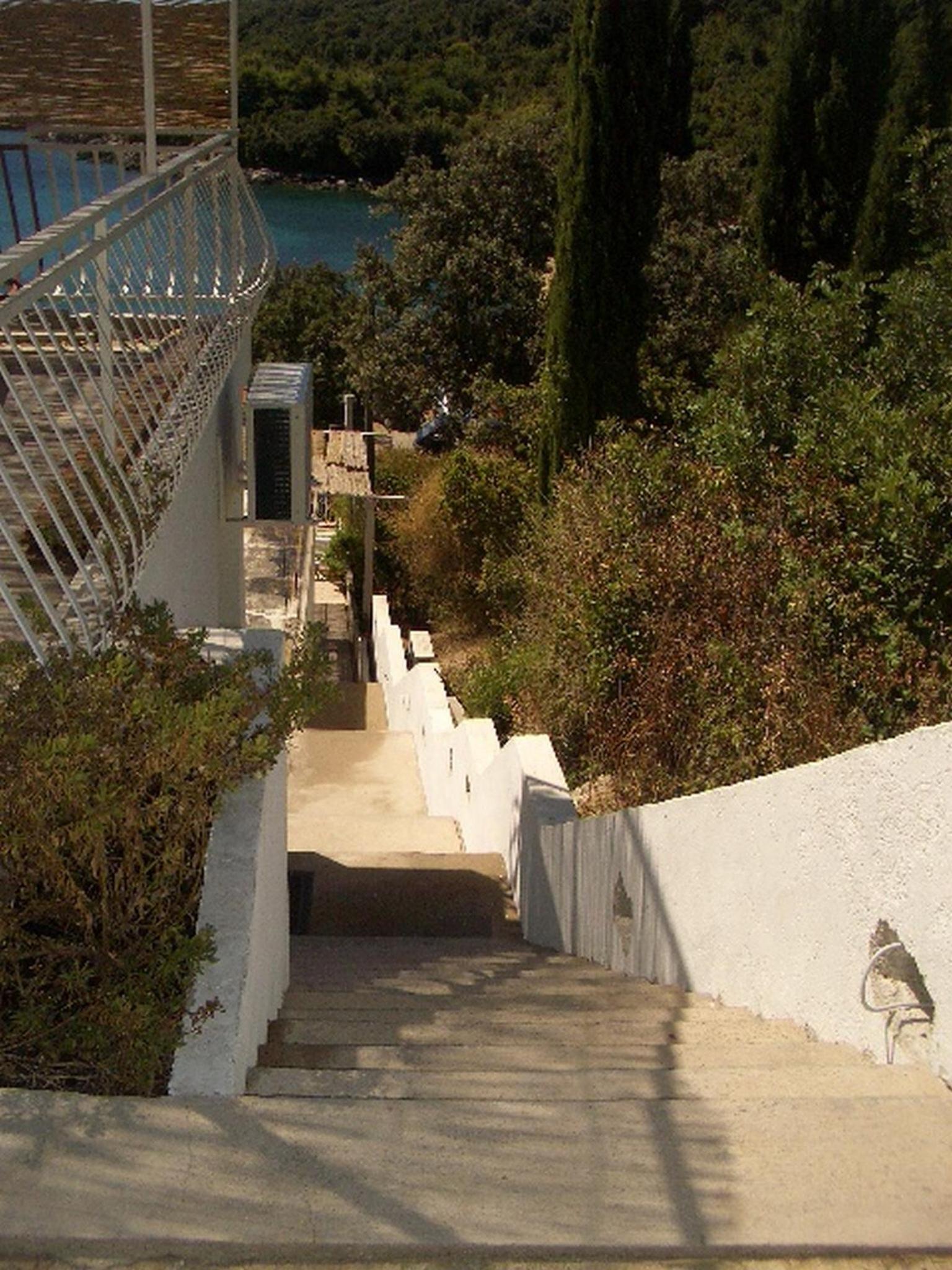 One Bedroom Apartment with Terrace and Sea View photo 2