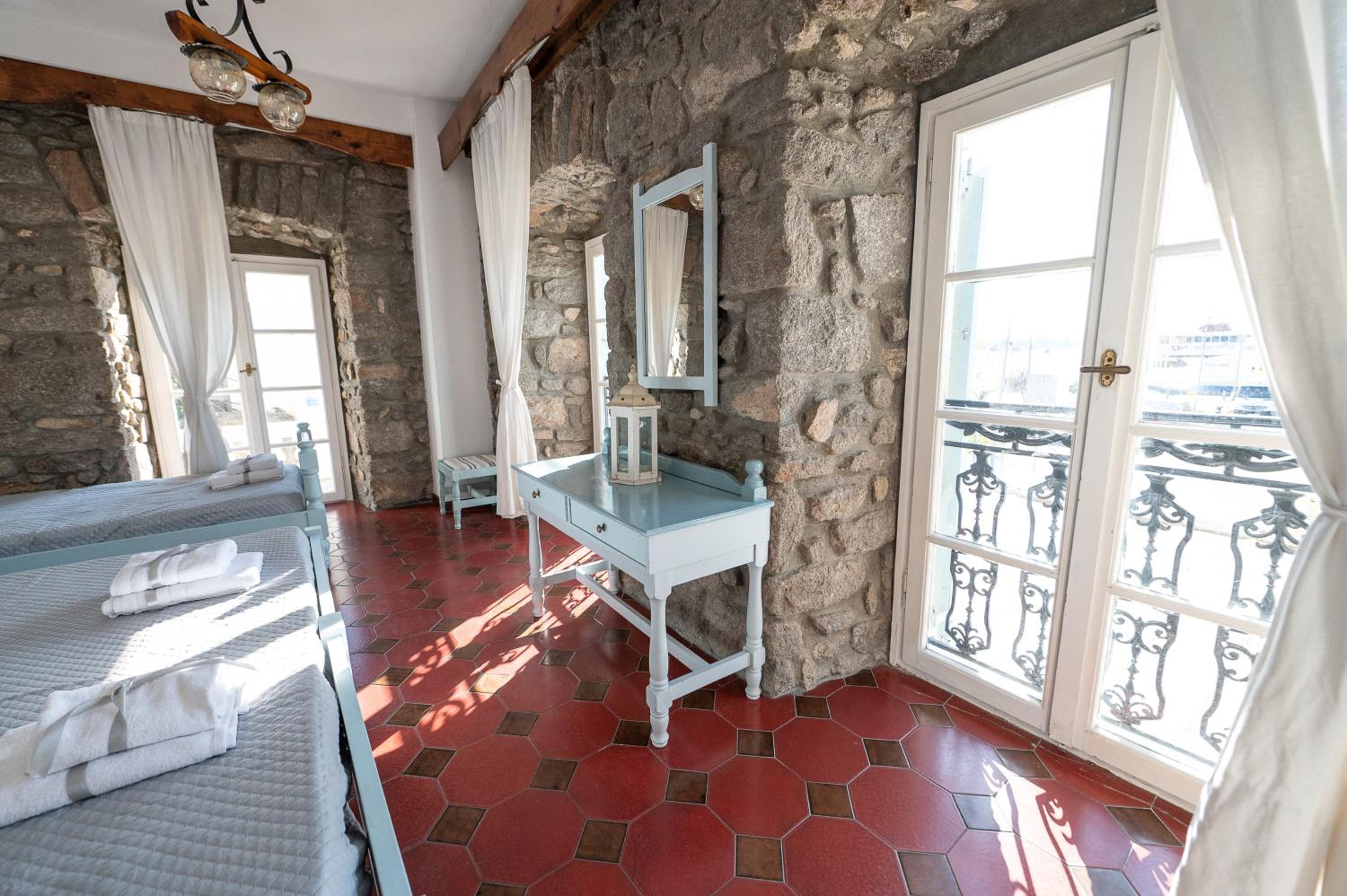 Quadruple Room with Sea View photo 2