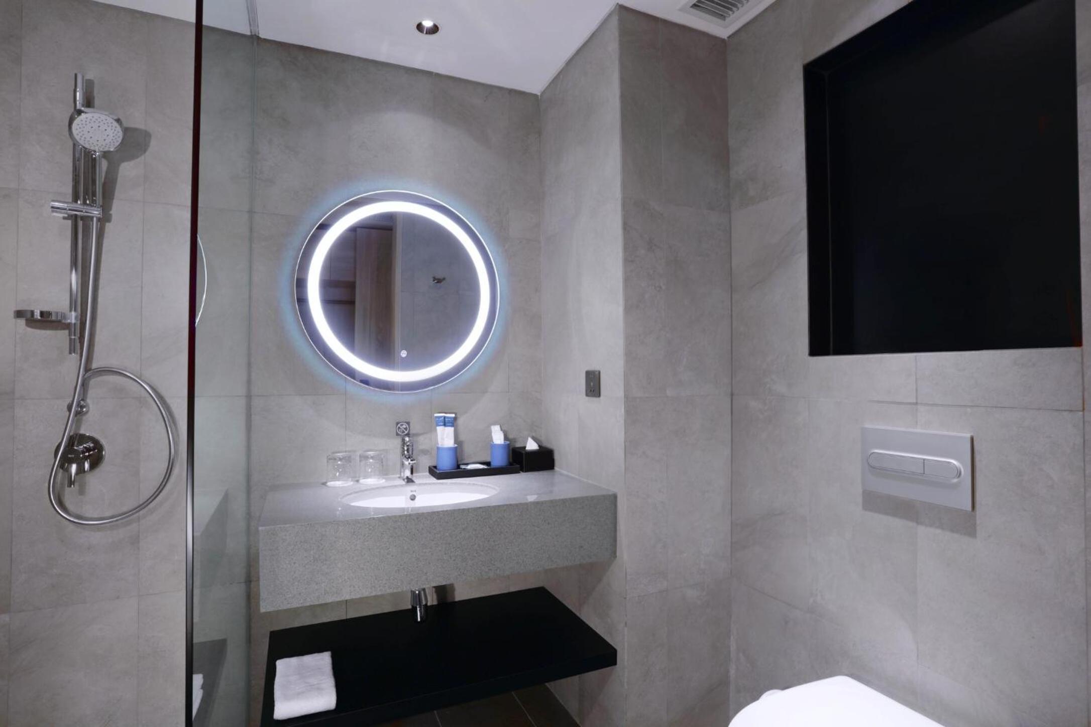 Deluxe Room - Photo 2