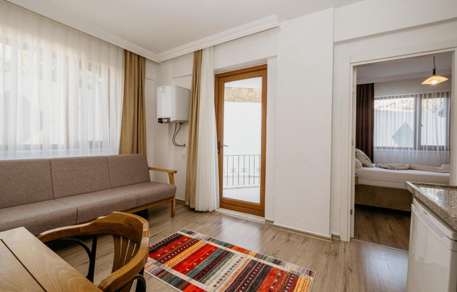 Apartment - Ground Floor - Photo 8