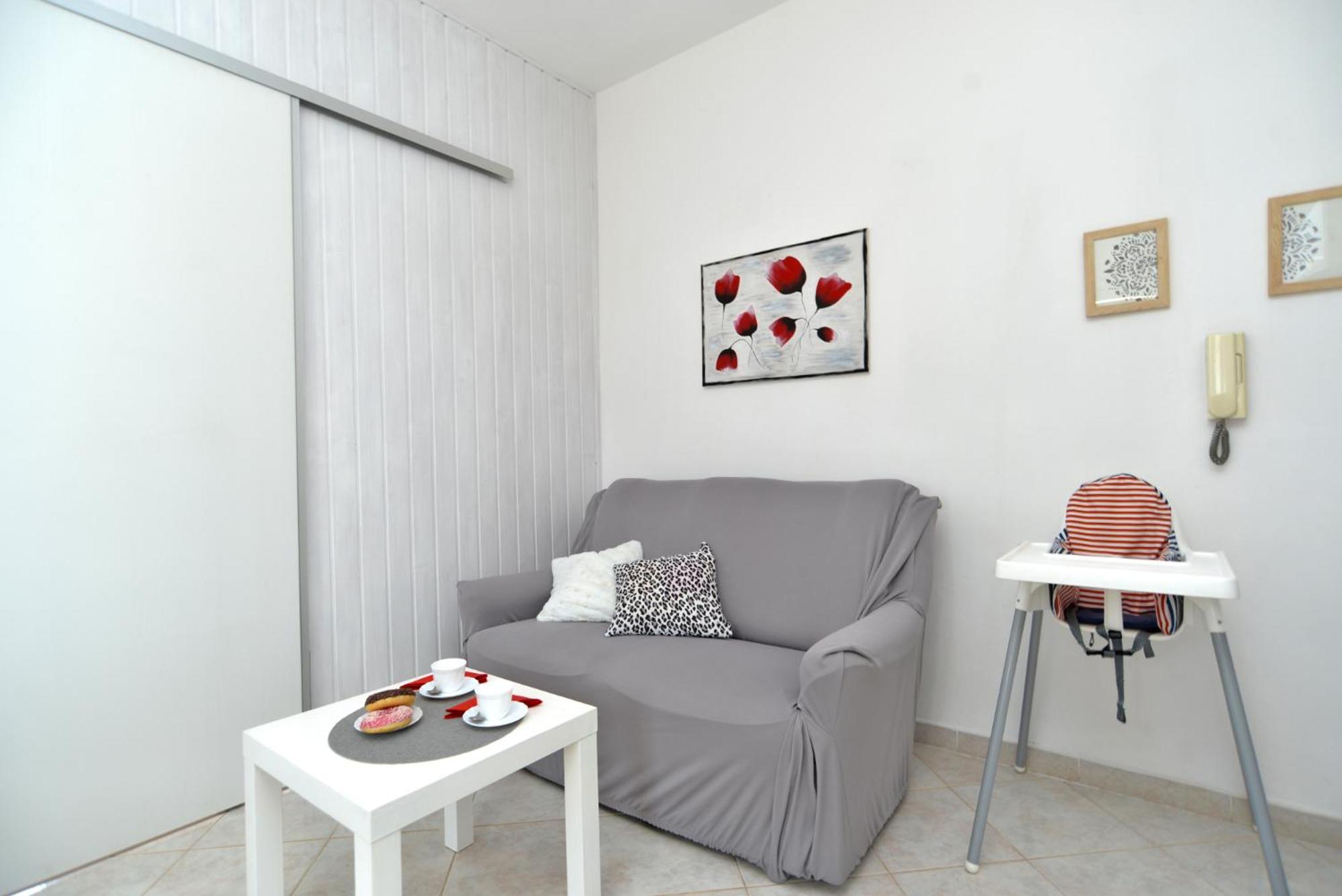 Apartment photo 3