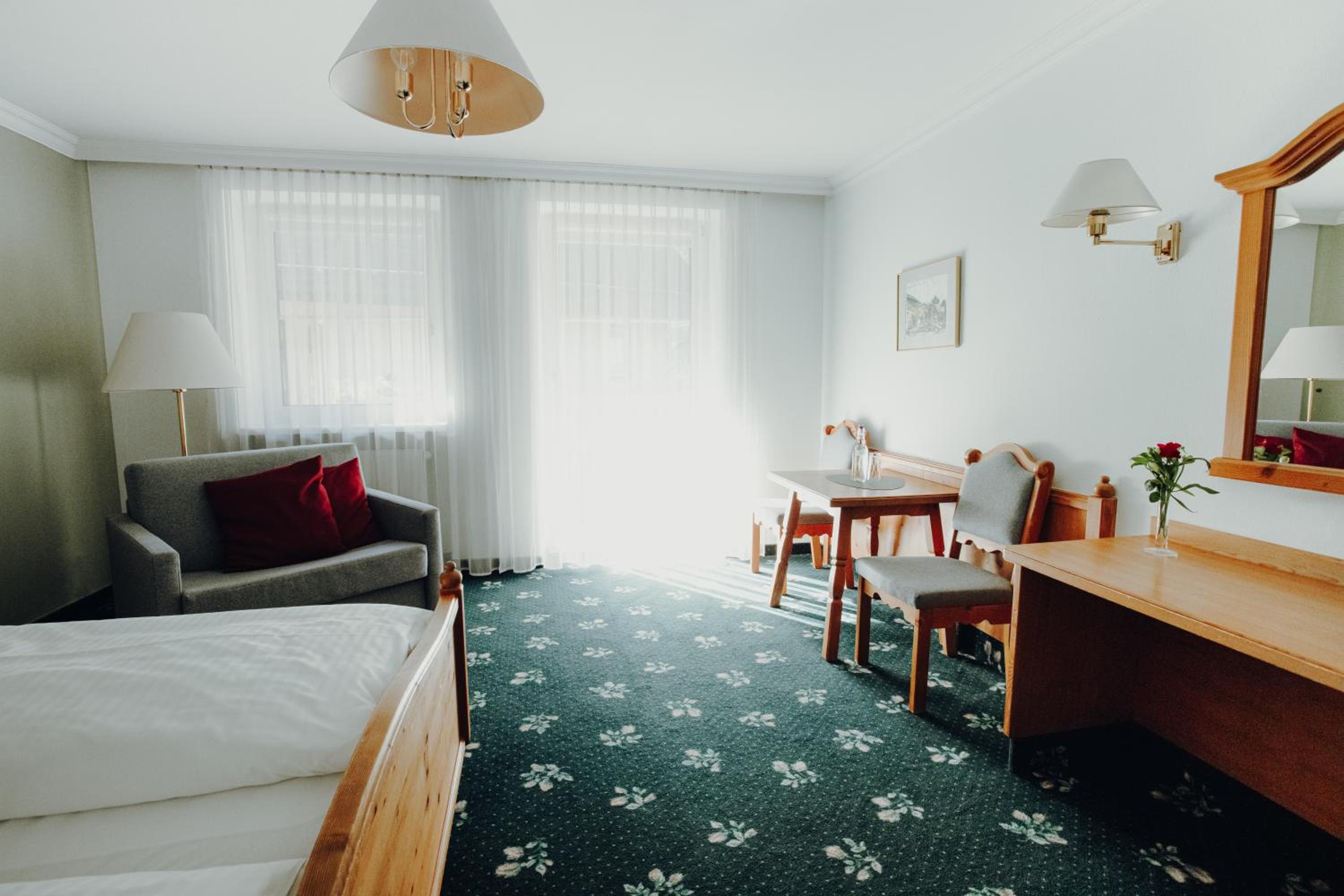 Large Double Room photo 2
