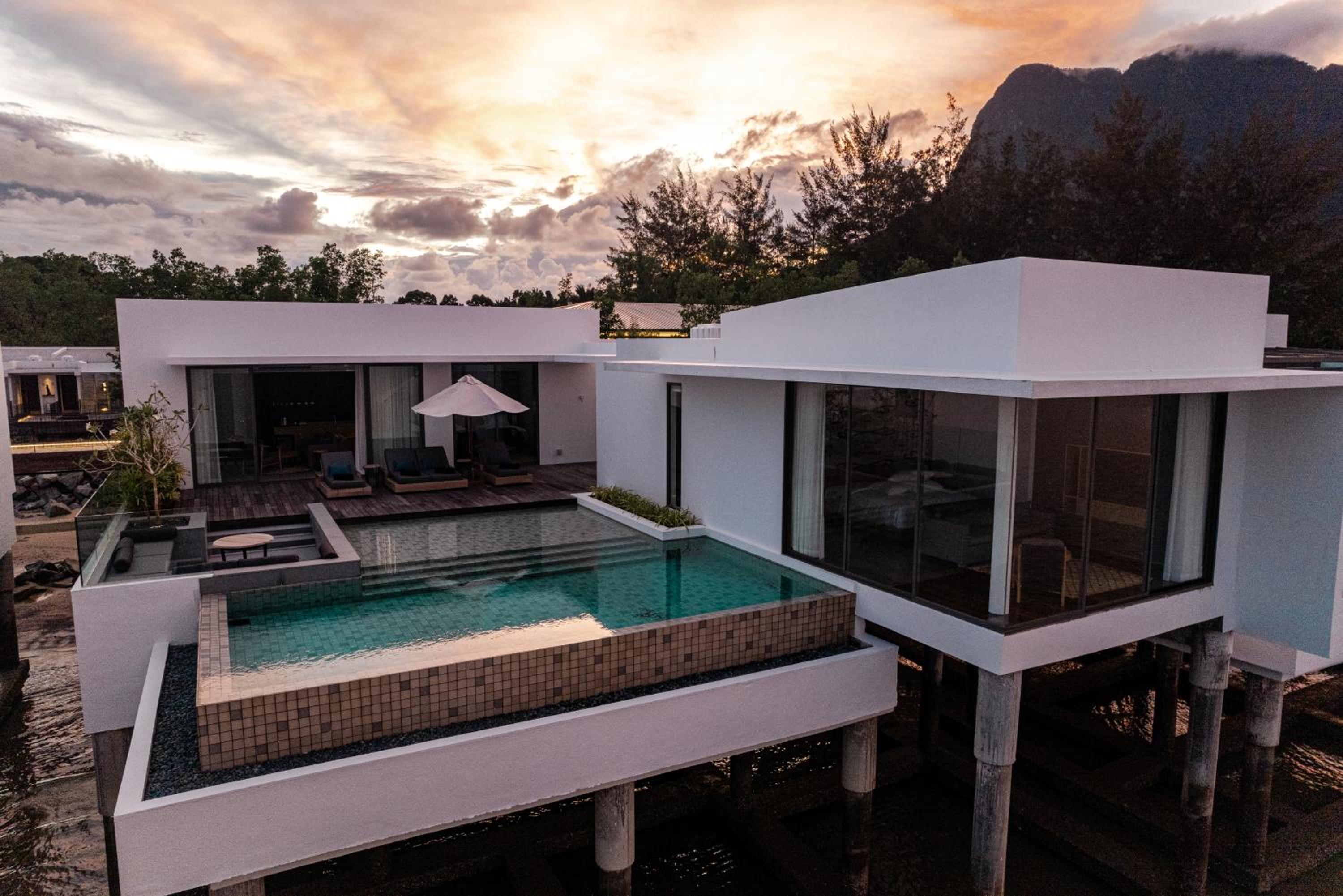 Two Bedroom Ocean Pool Villa