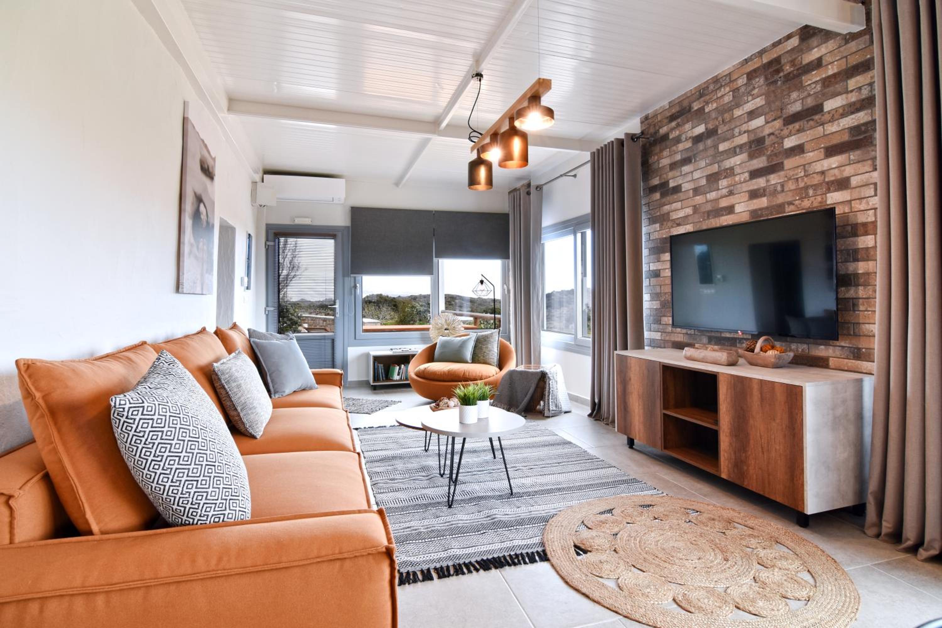 Two-Bedroom House photo 2