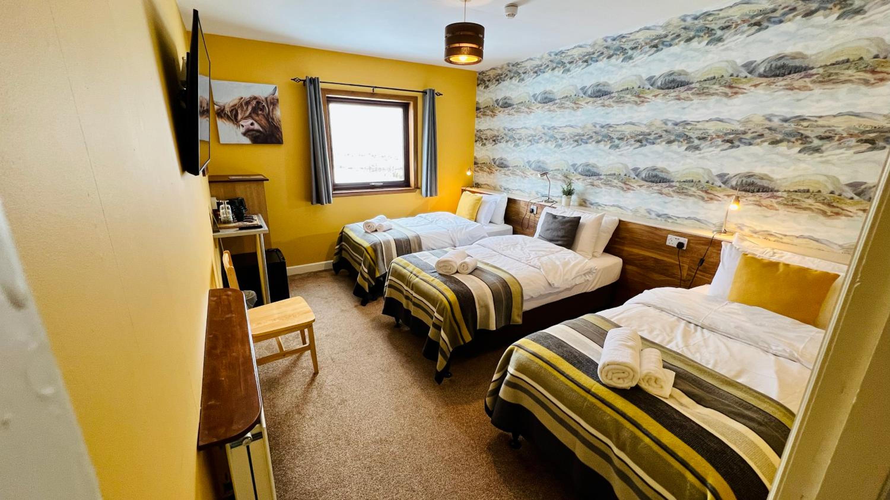 Triple Room with Mountain View