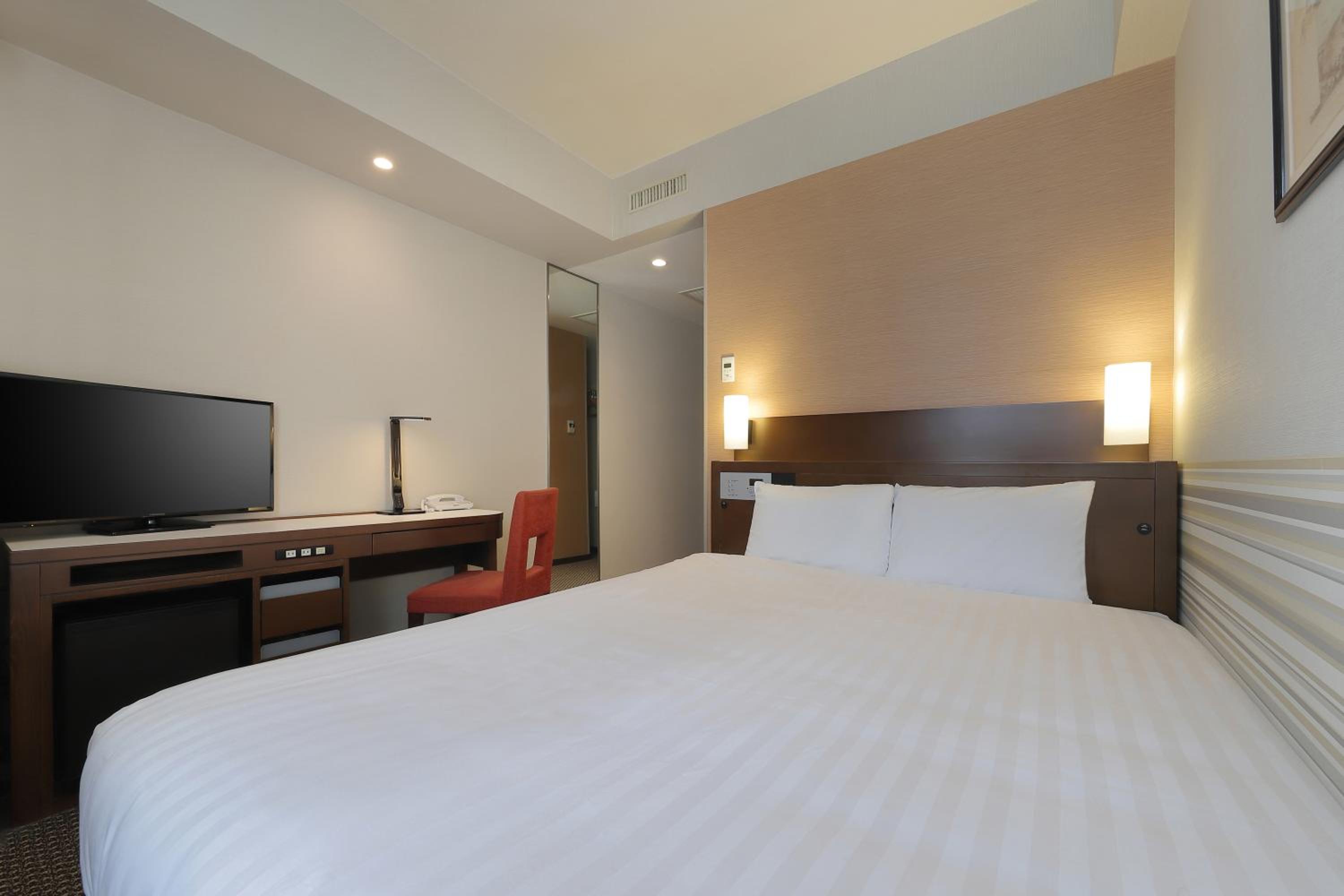 Double Room - Non-Smoking  photo 2