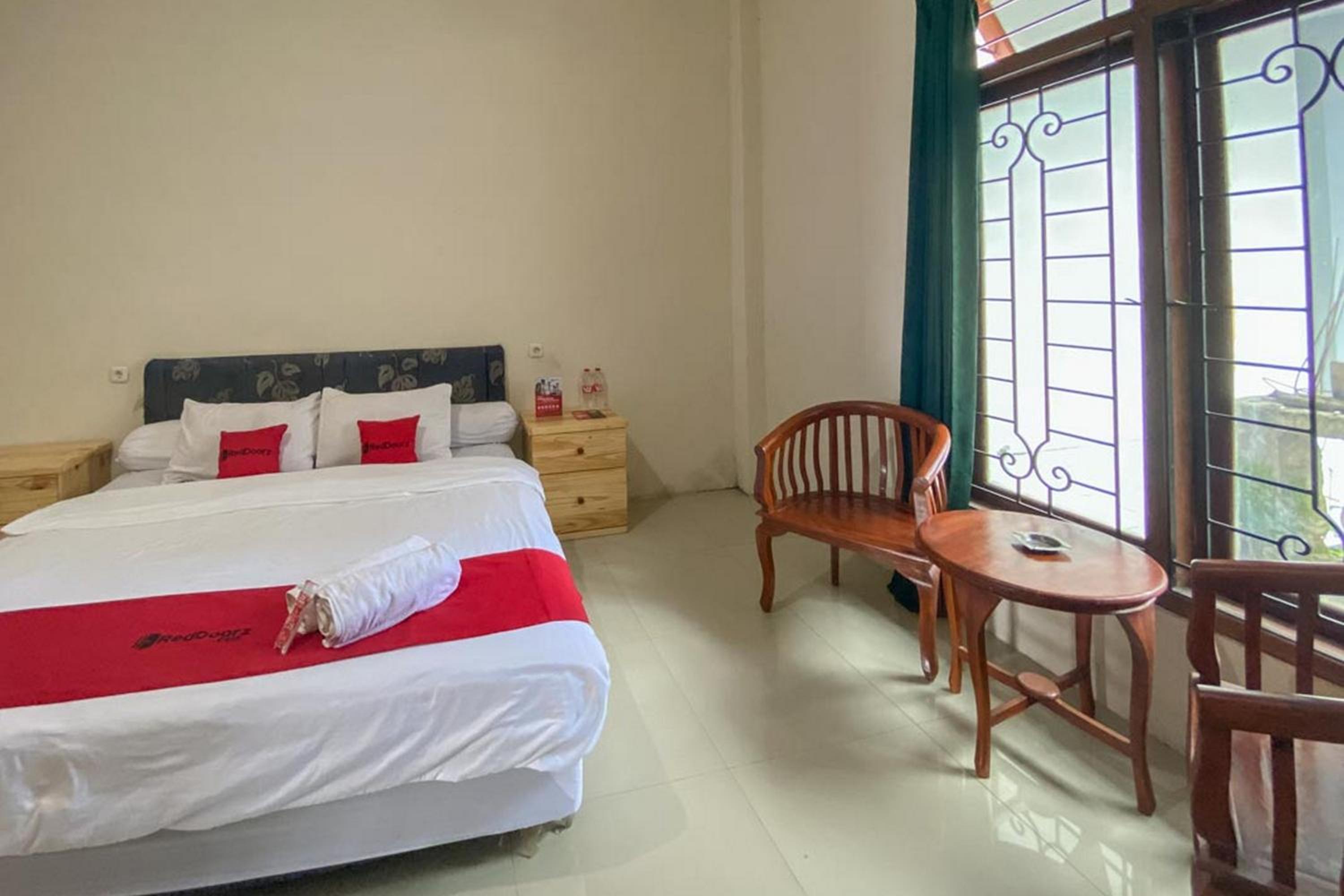 Standard Double Room - Photo 3