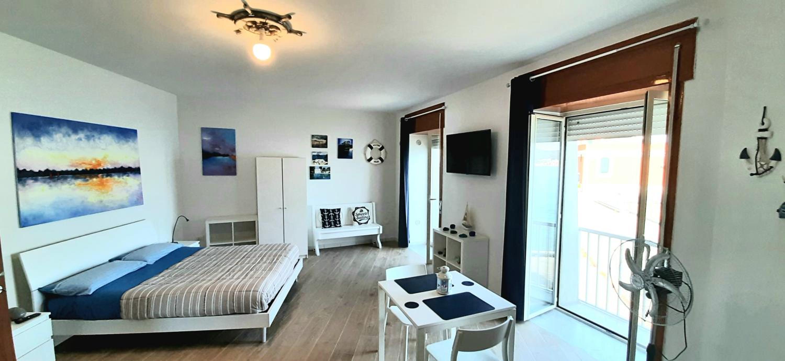 Studio Apartment with Sea View