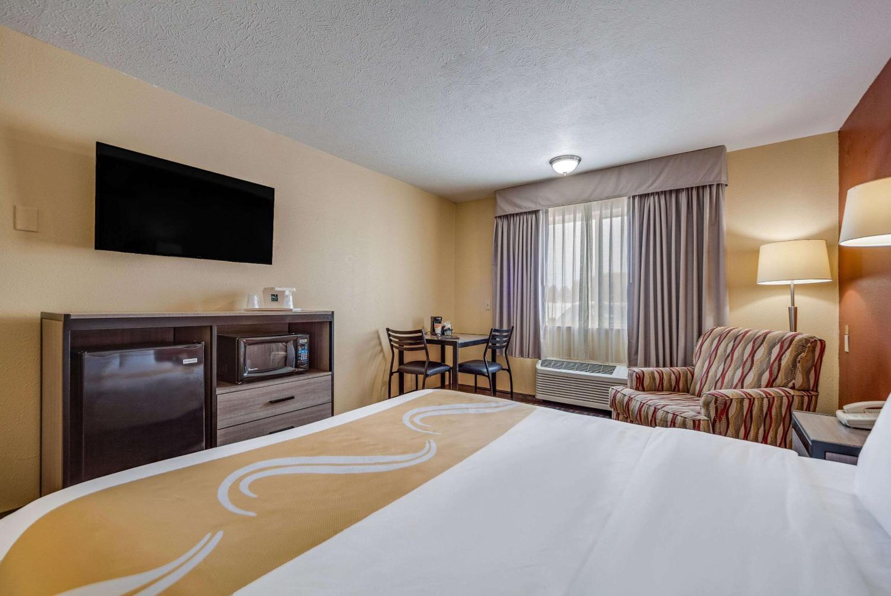 Queen Room - Accessible/Nonsmoking - Photo 5