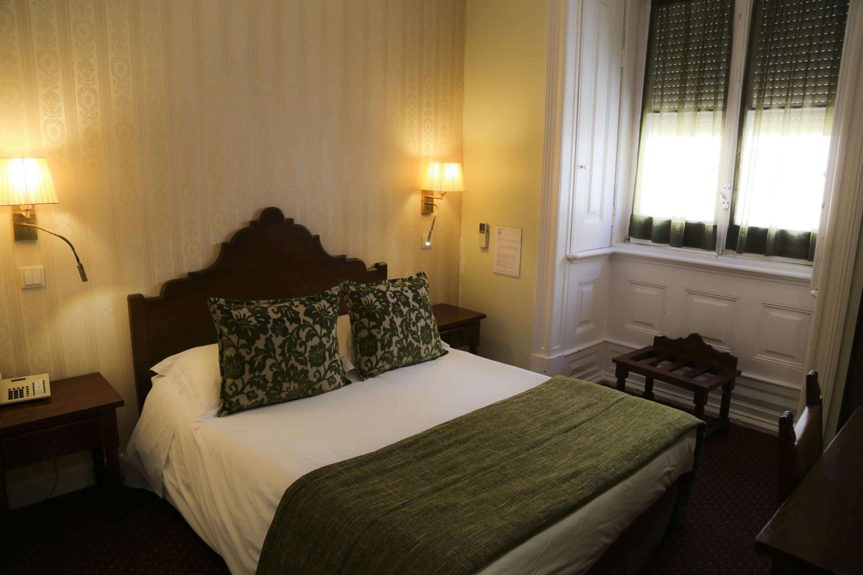 Double Room with View