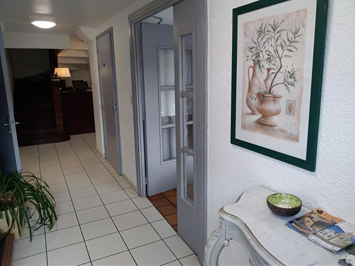 Double Room with Garden View photo 3