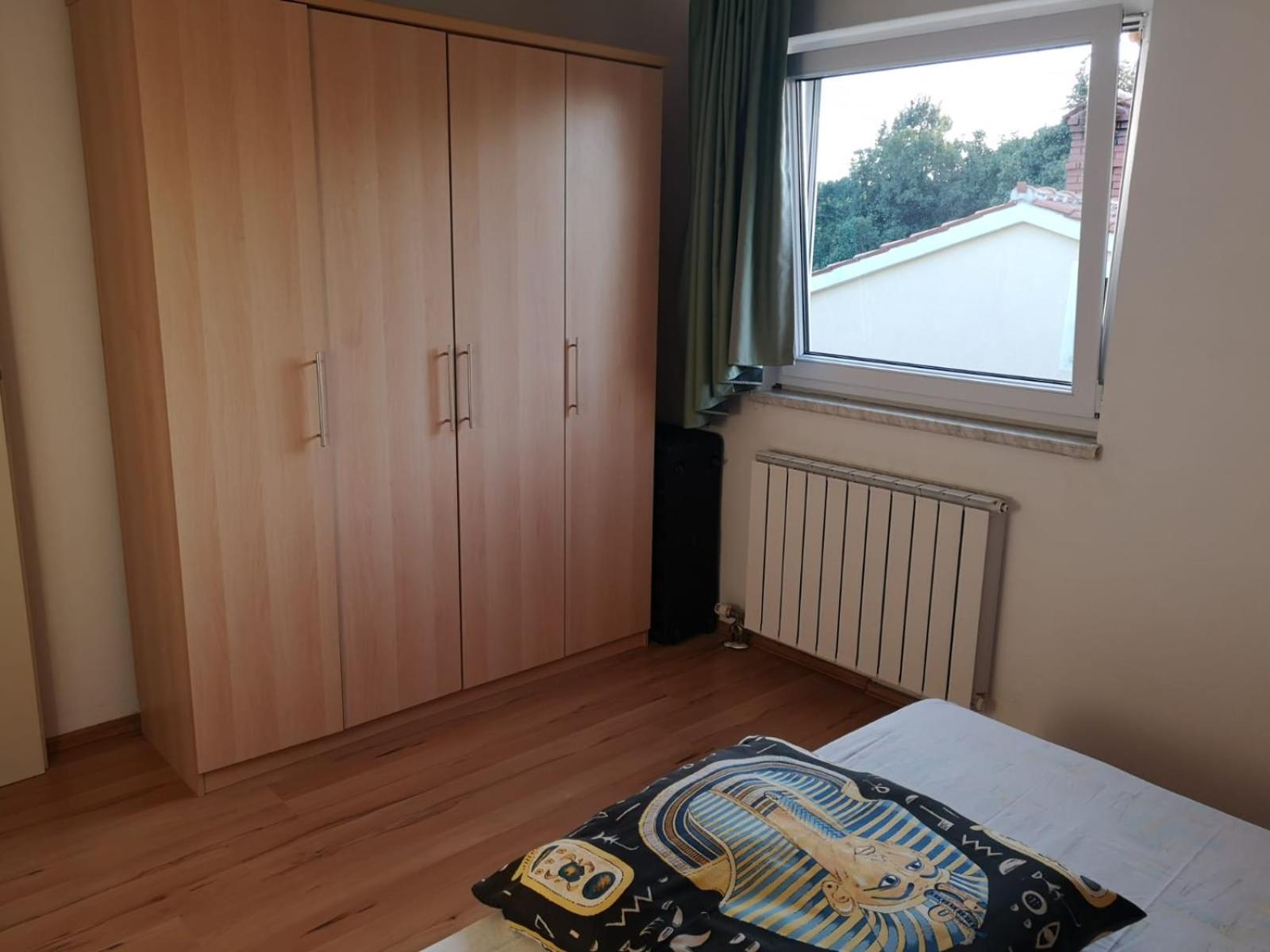 Apartment with Garden View