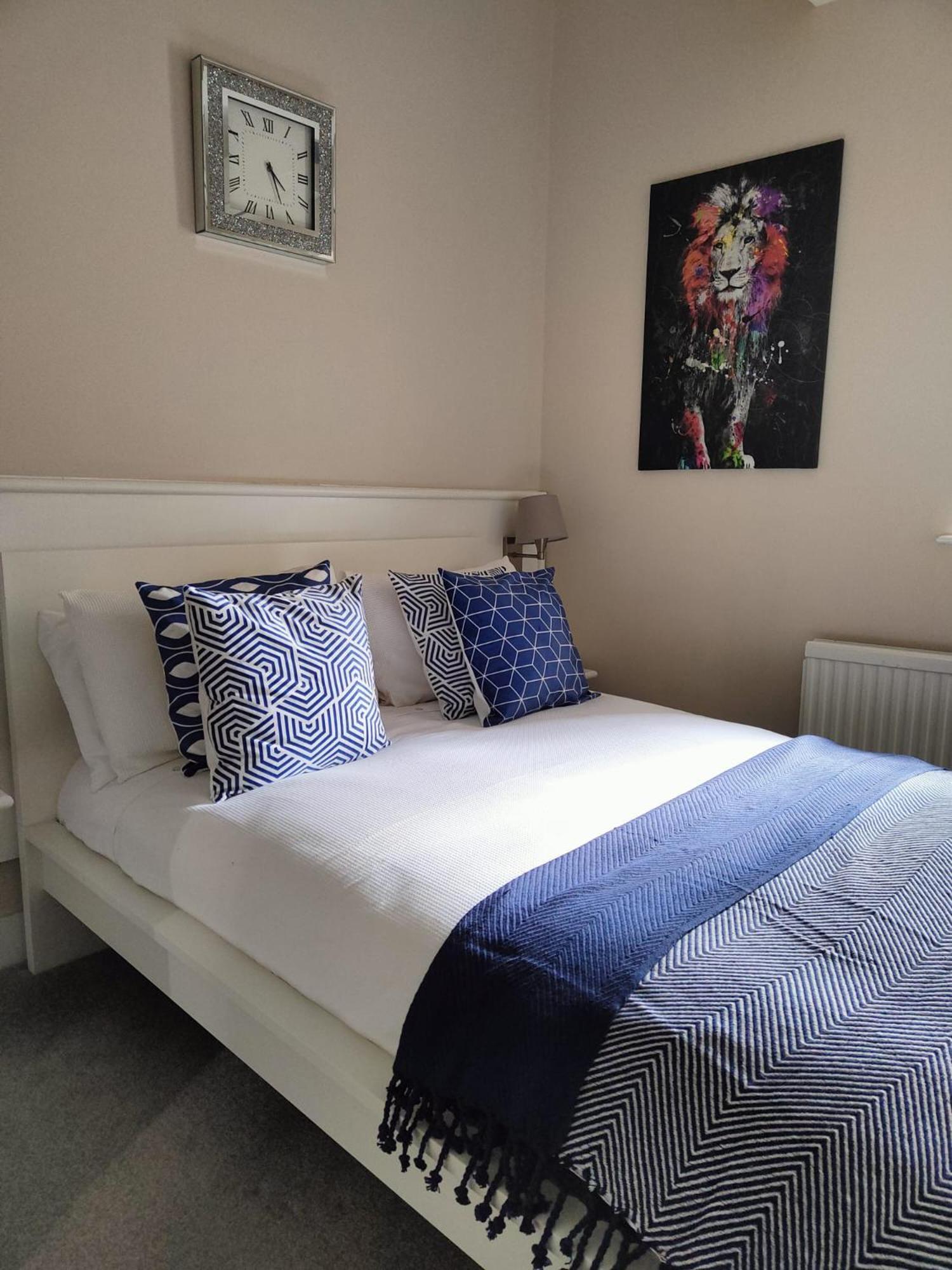 Standard Queen Room photo 3
