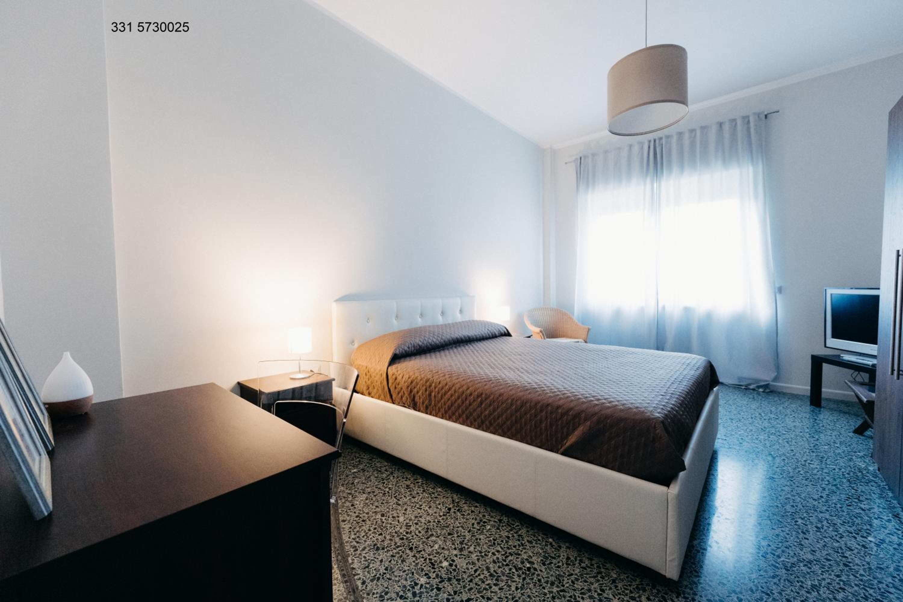 Deluxe Triple Room - Photo 6