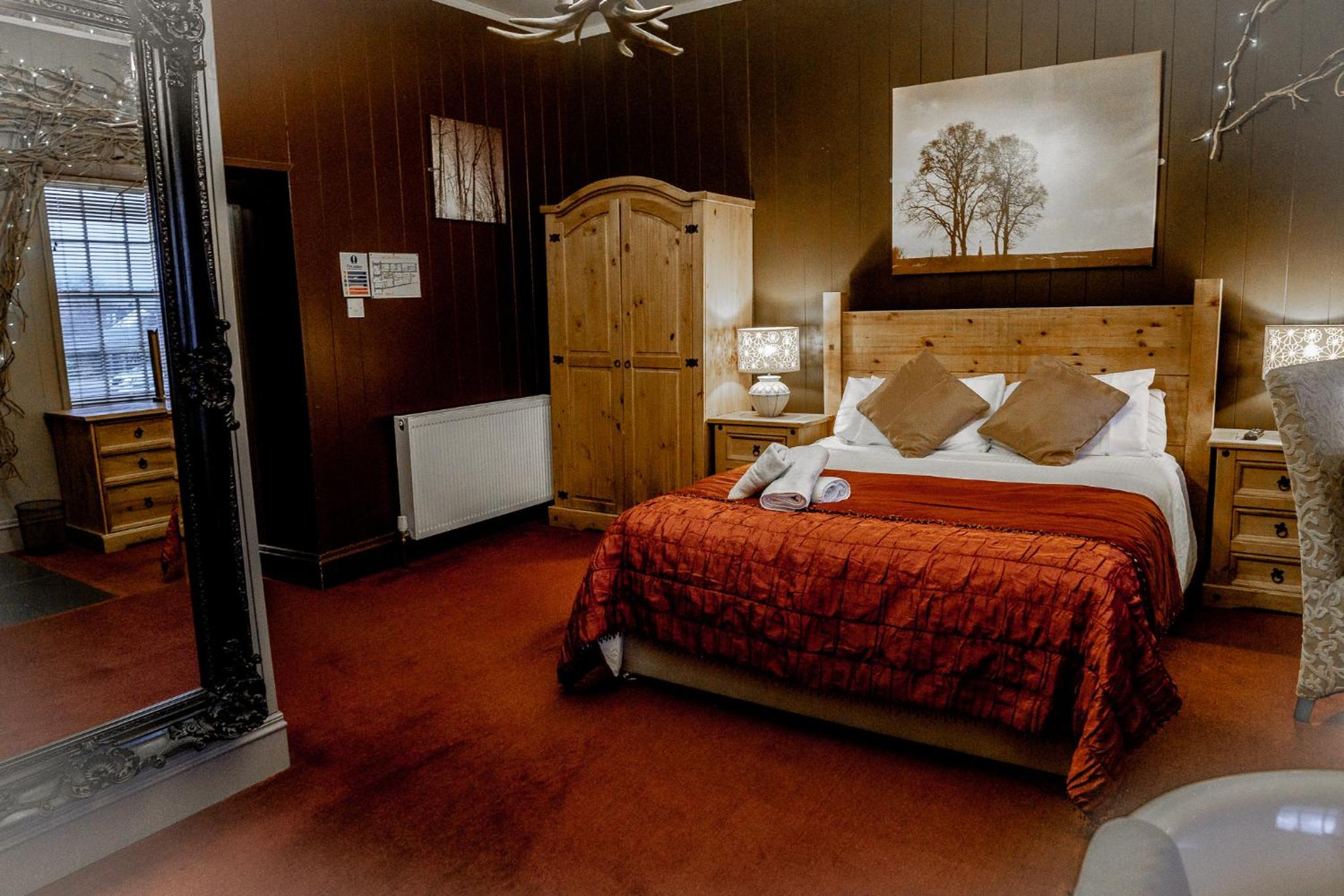 Deluxe King Room photo 2