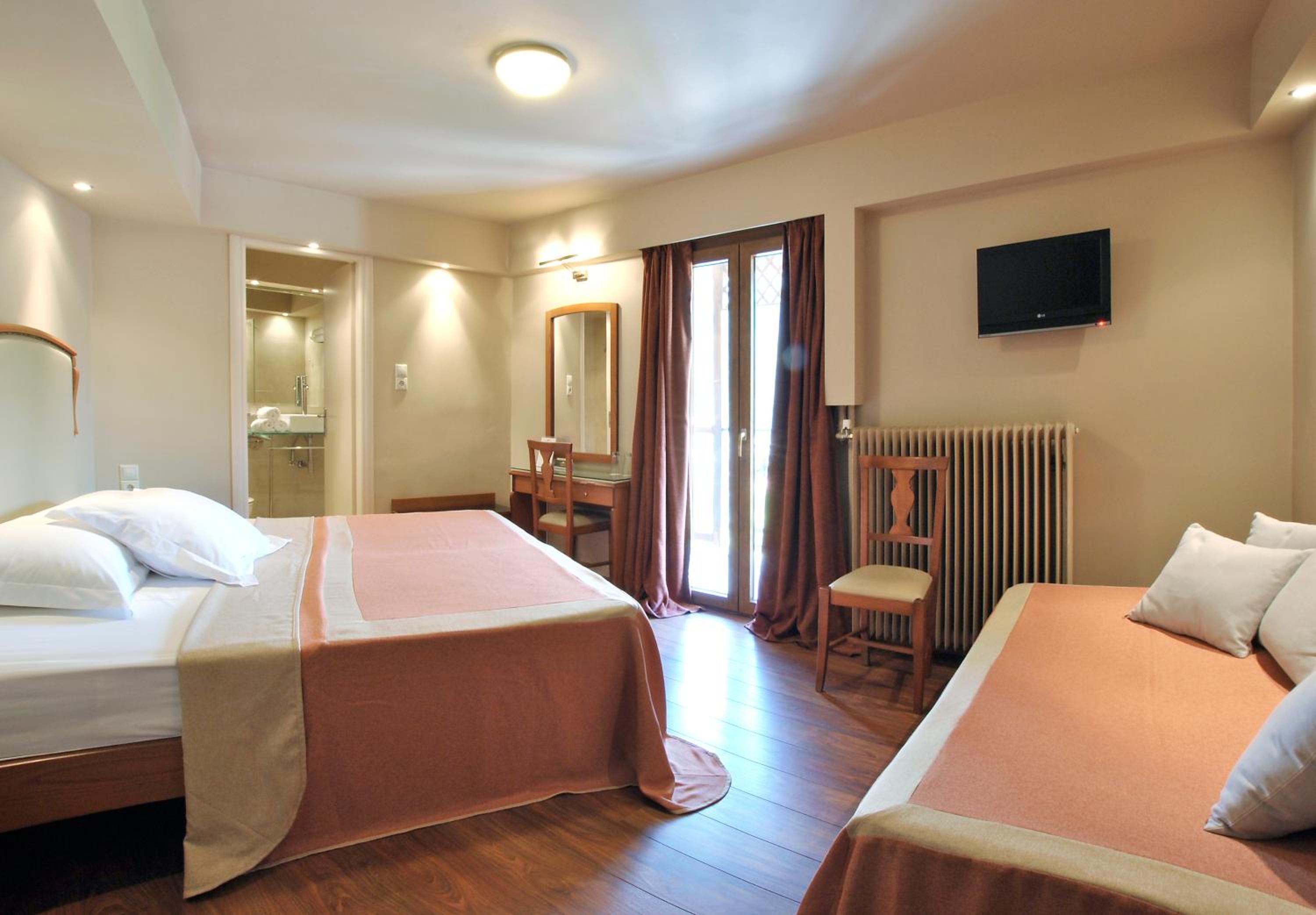 Triple Room