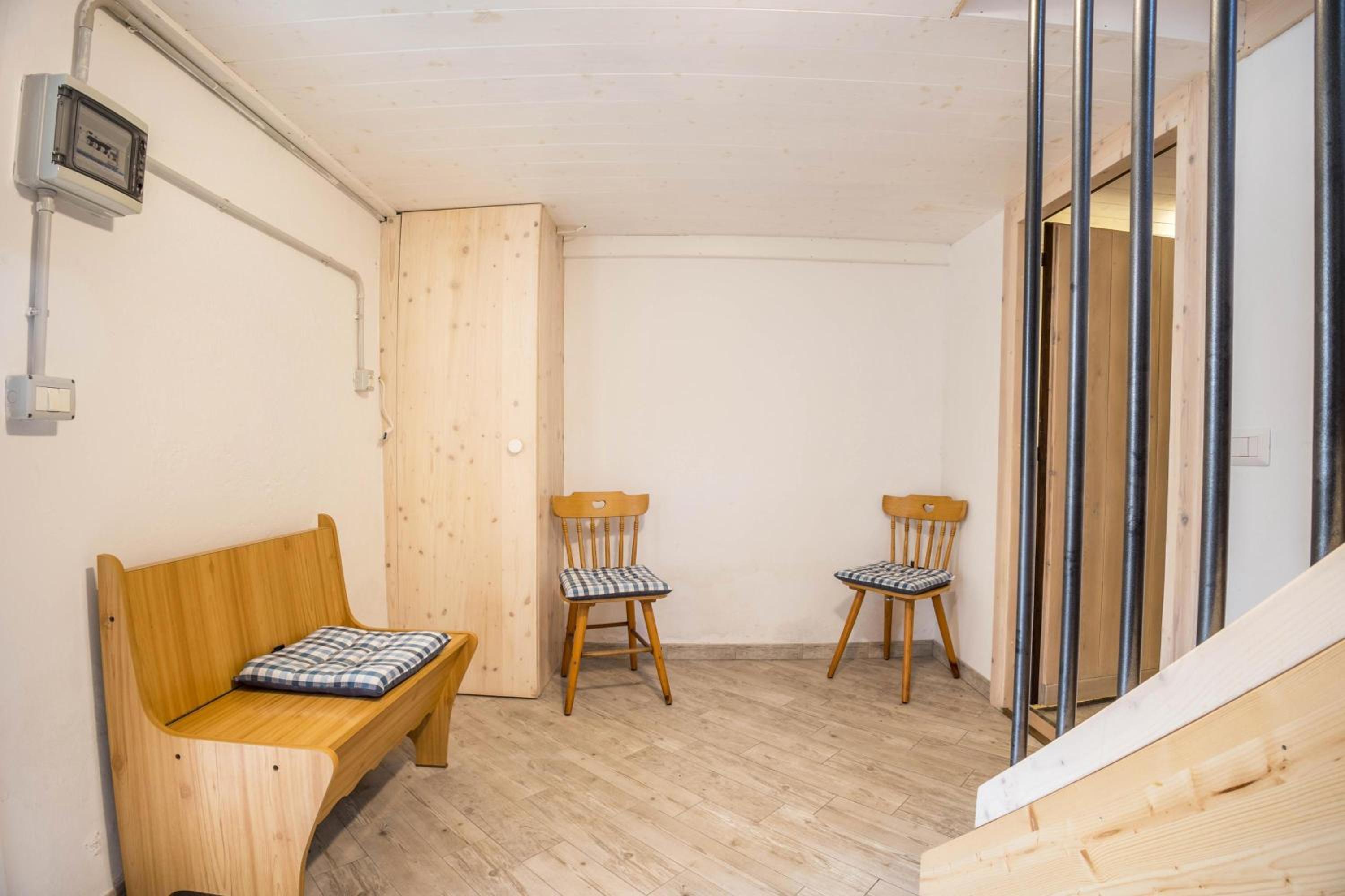 Two-Bedroom House photo 3
