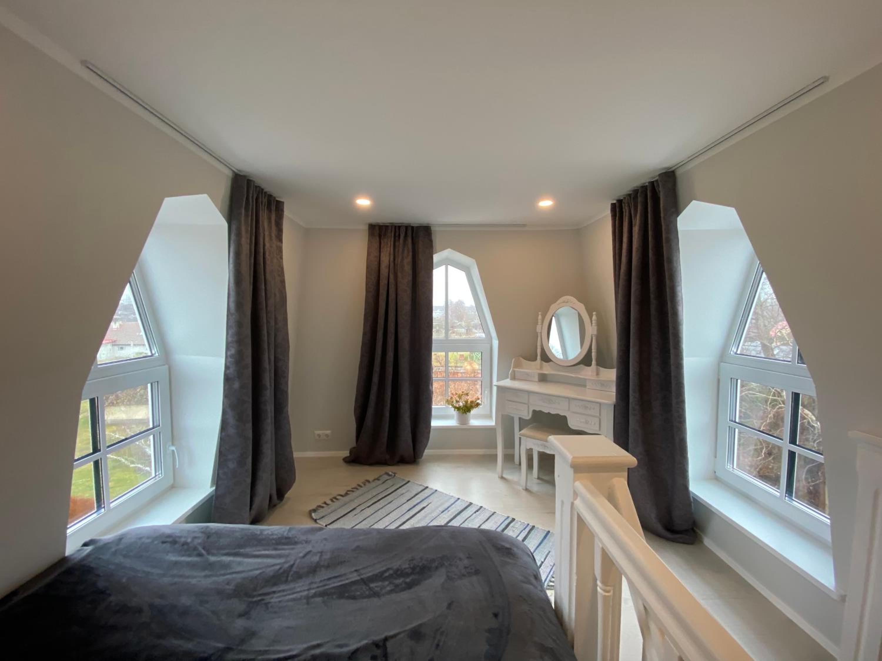Penthouse Apartment - Photo 2