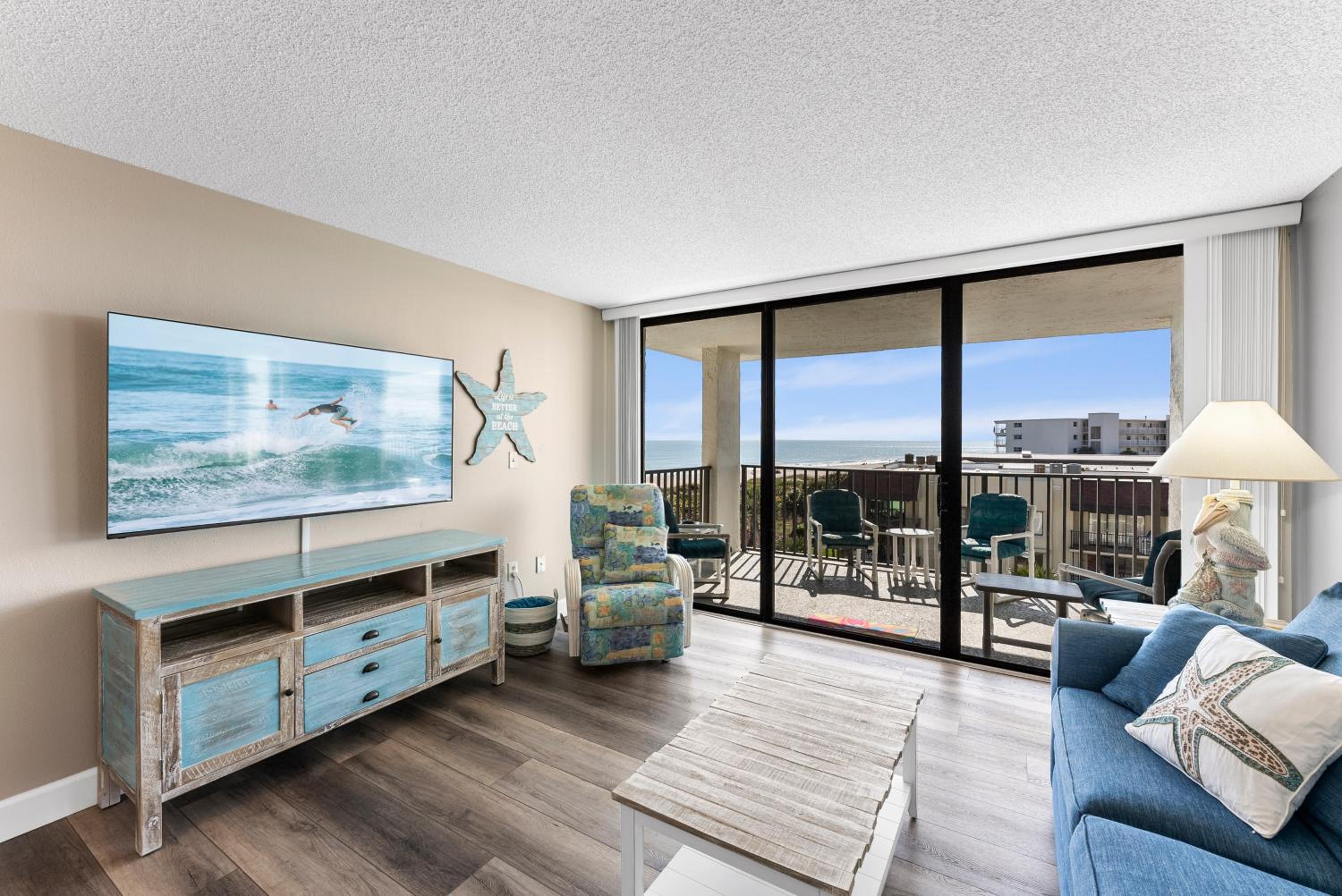 Apartment photo 2