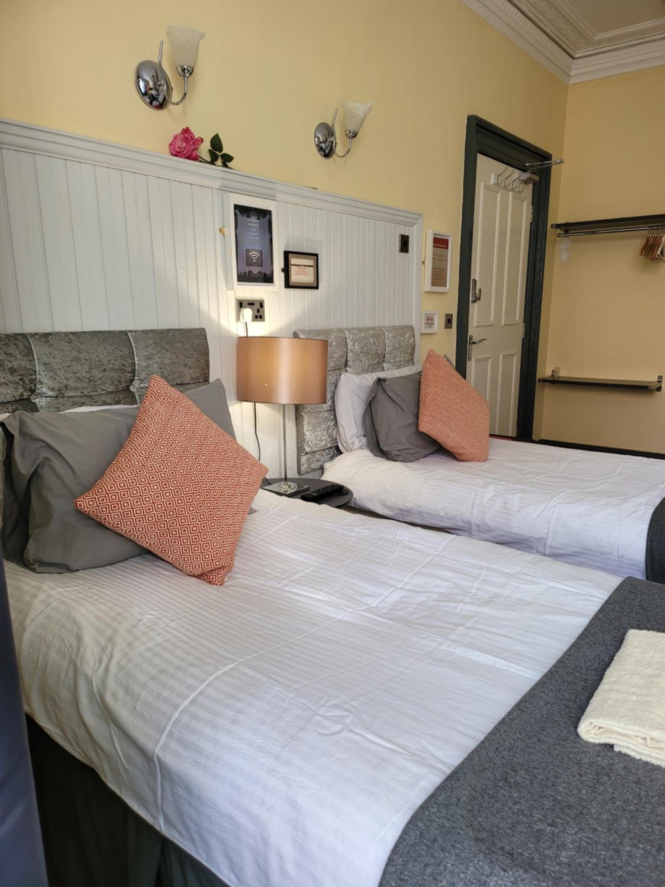 Large Double Room
