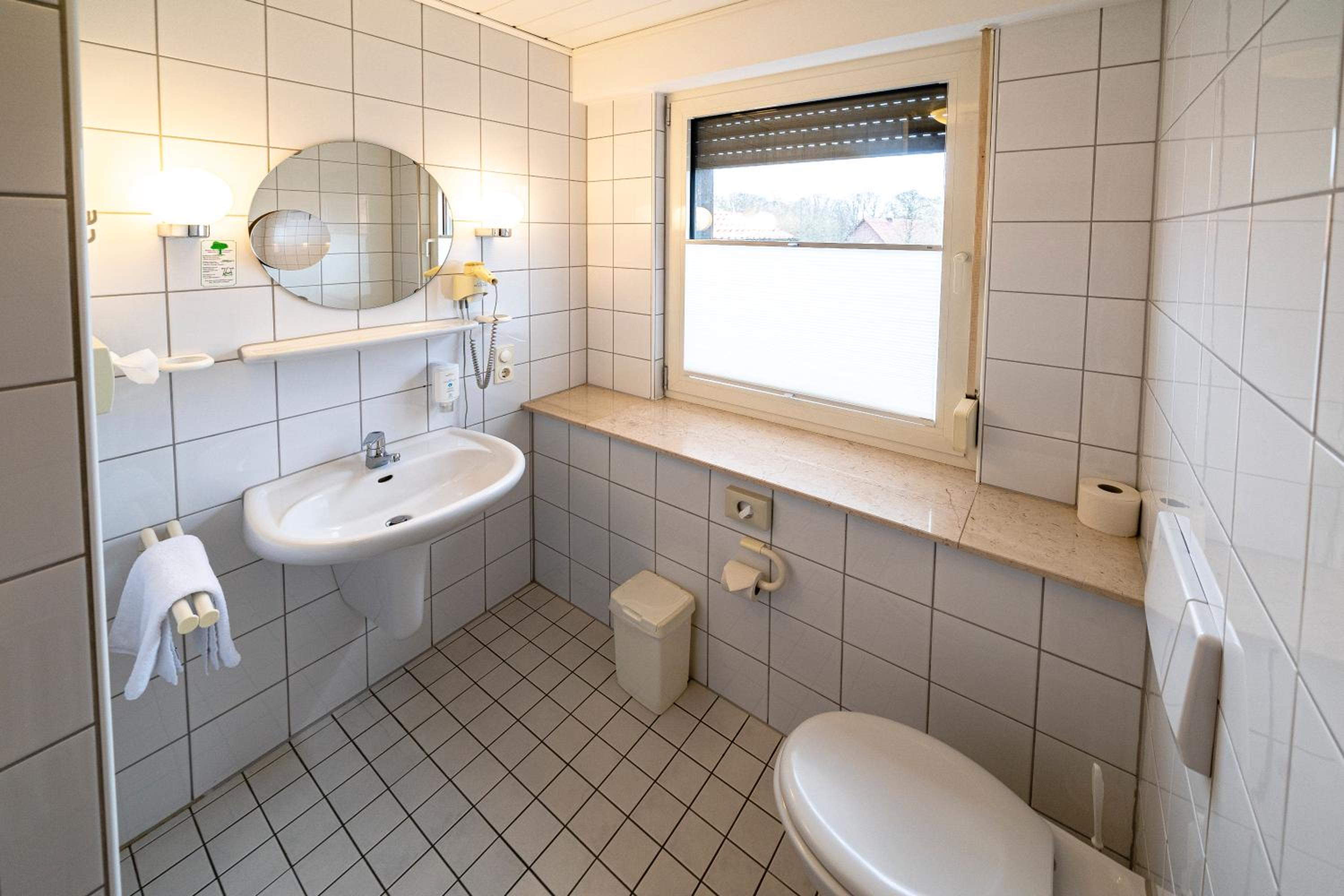 Budget Single Room photo 3
