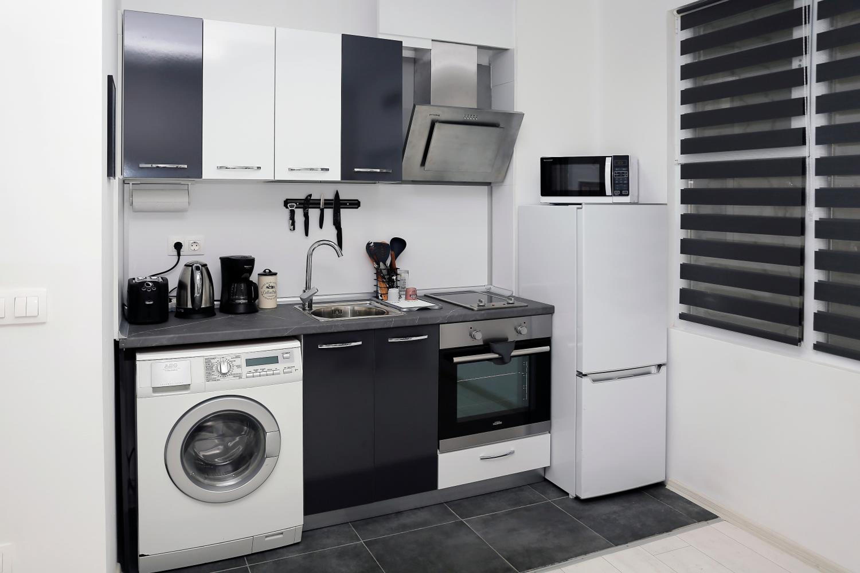 Deluxe Apartment photo 2