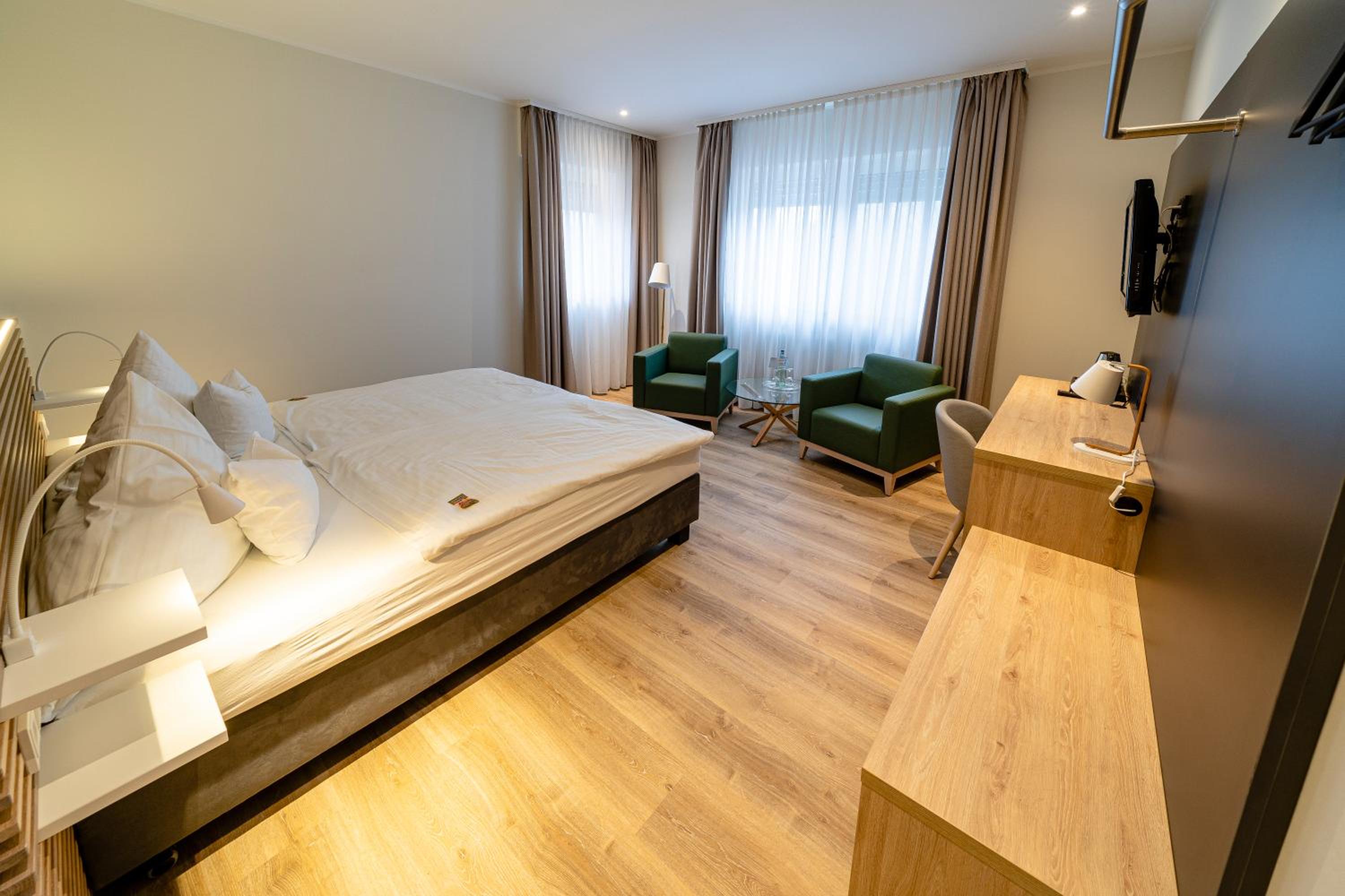 Deluxe Double Room photo 3