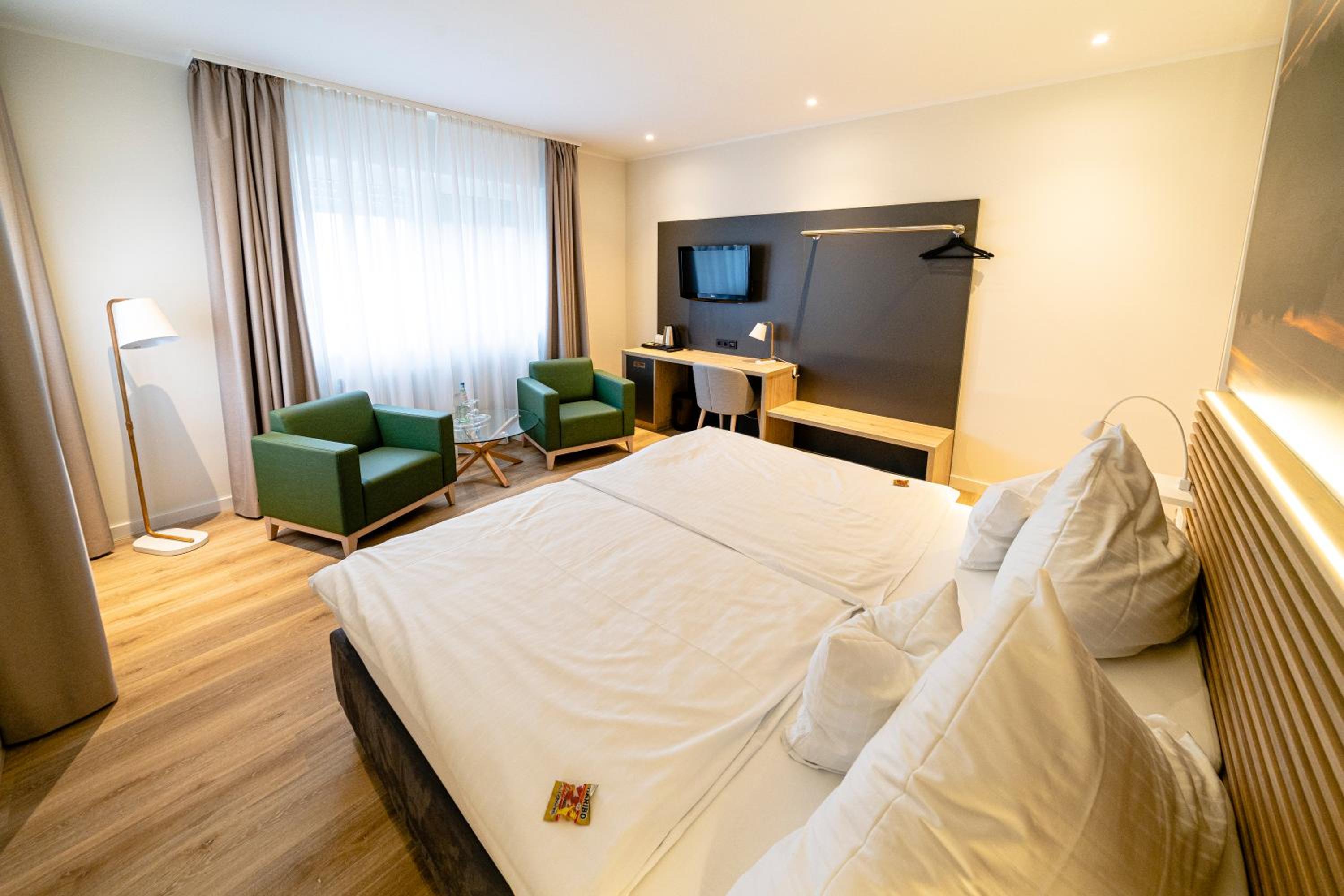 Deluxe Double Room photo 2