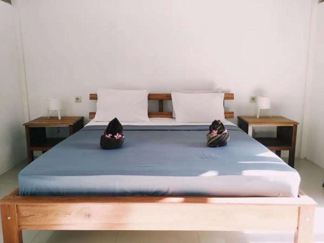 One-Bedroom House - Photo 23