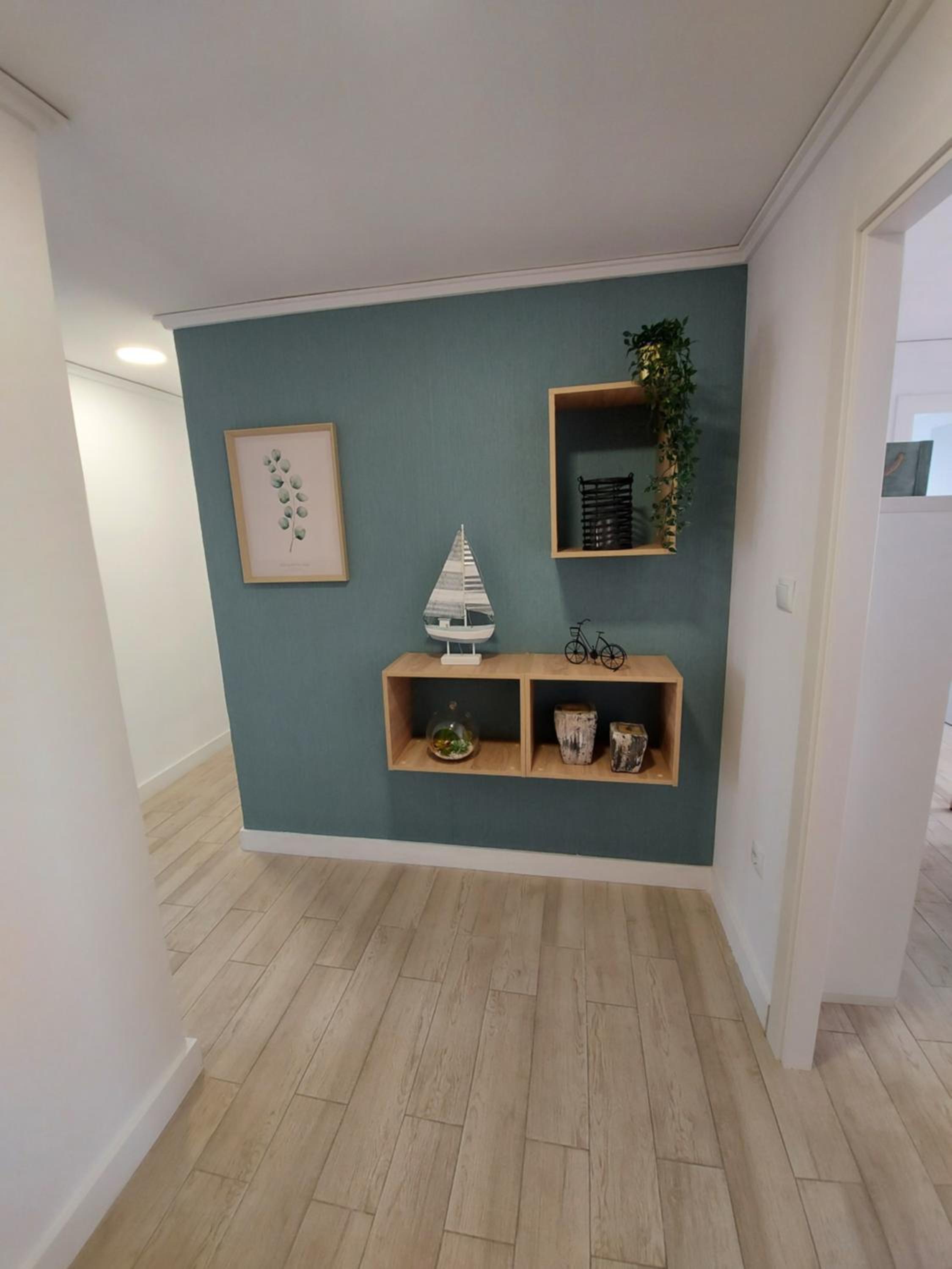 Three-Bedroom Apartment photo 2