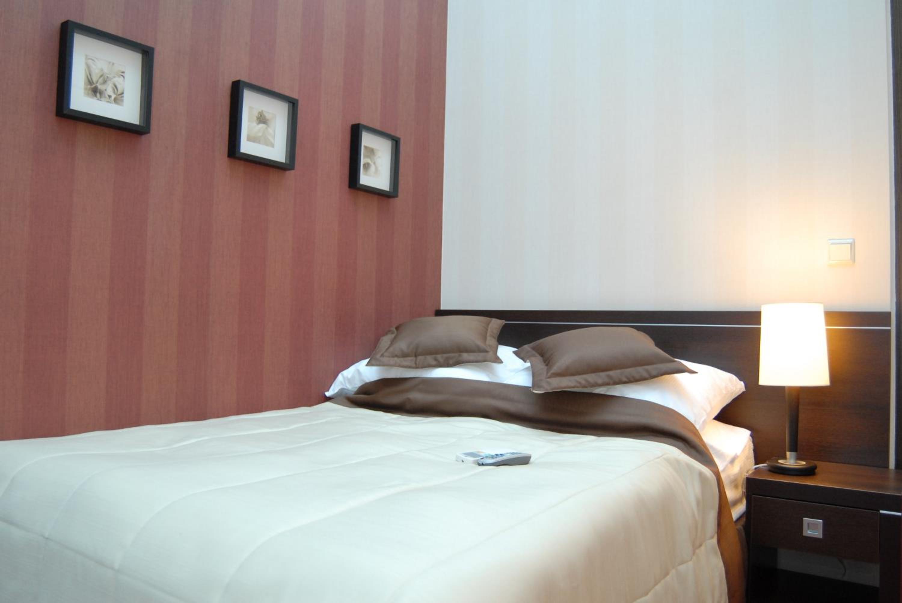 Suite - Photo 6