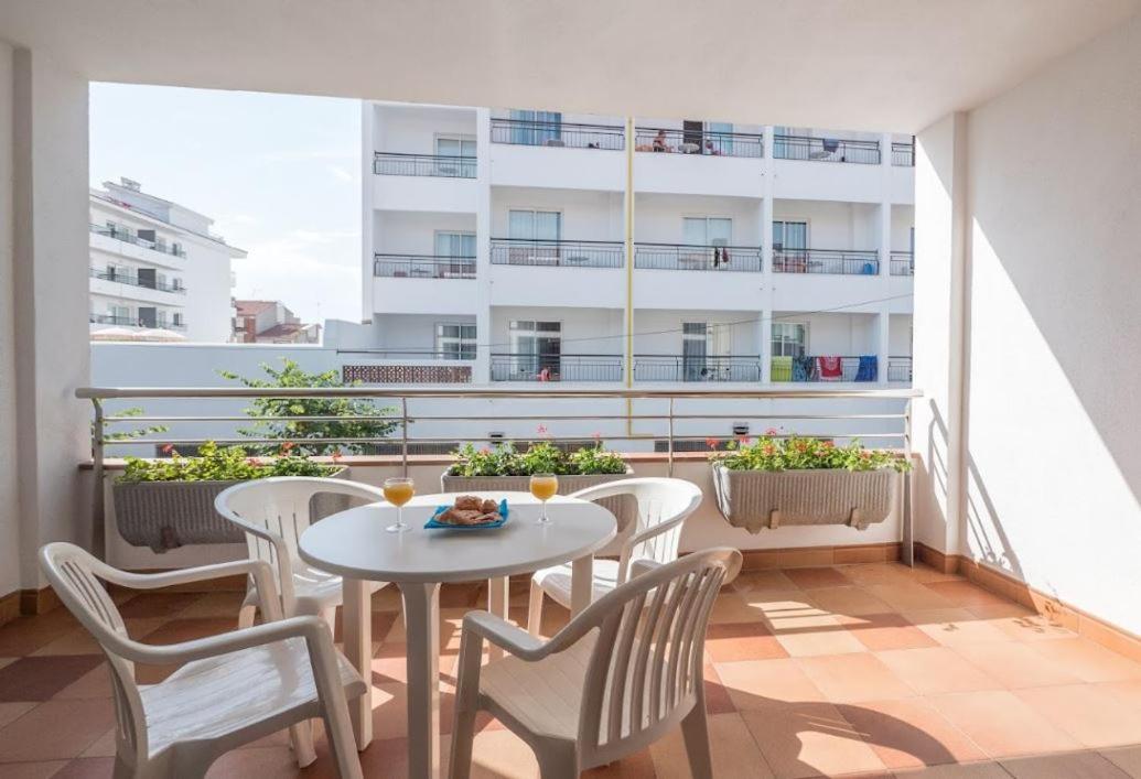 Family Apartment photo 2