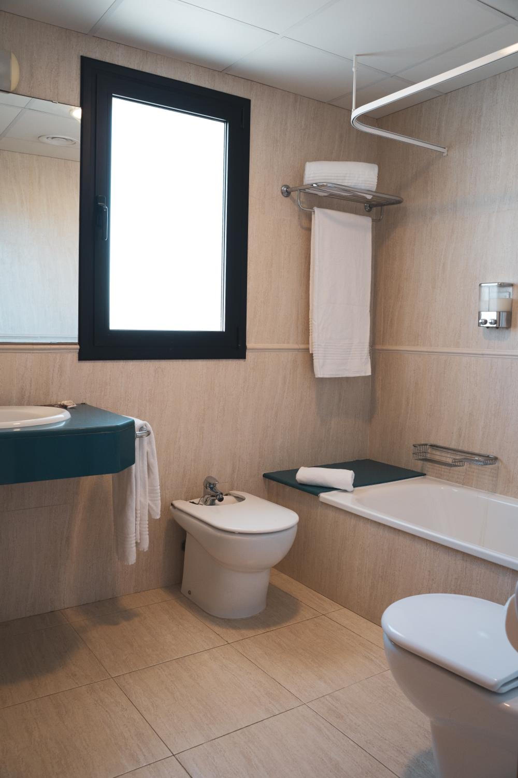 Studio Apartment photo 2