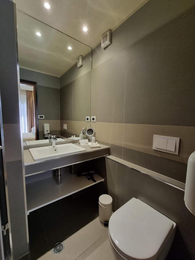 Superior Double Room - Photo 11