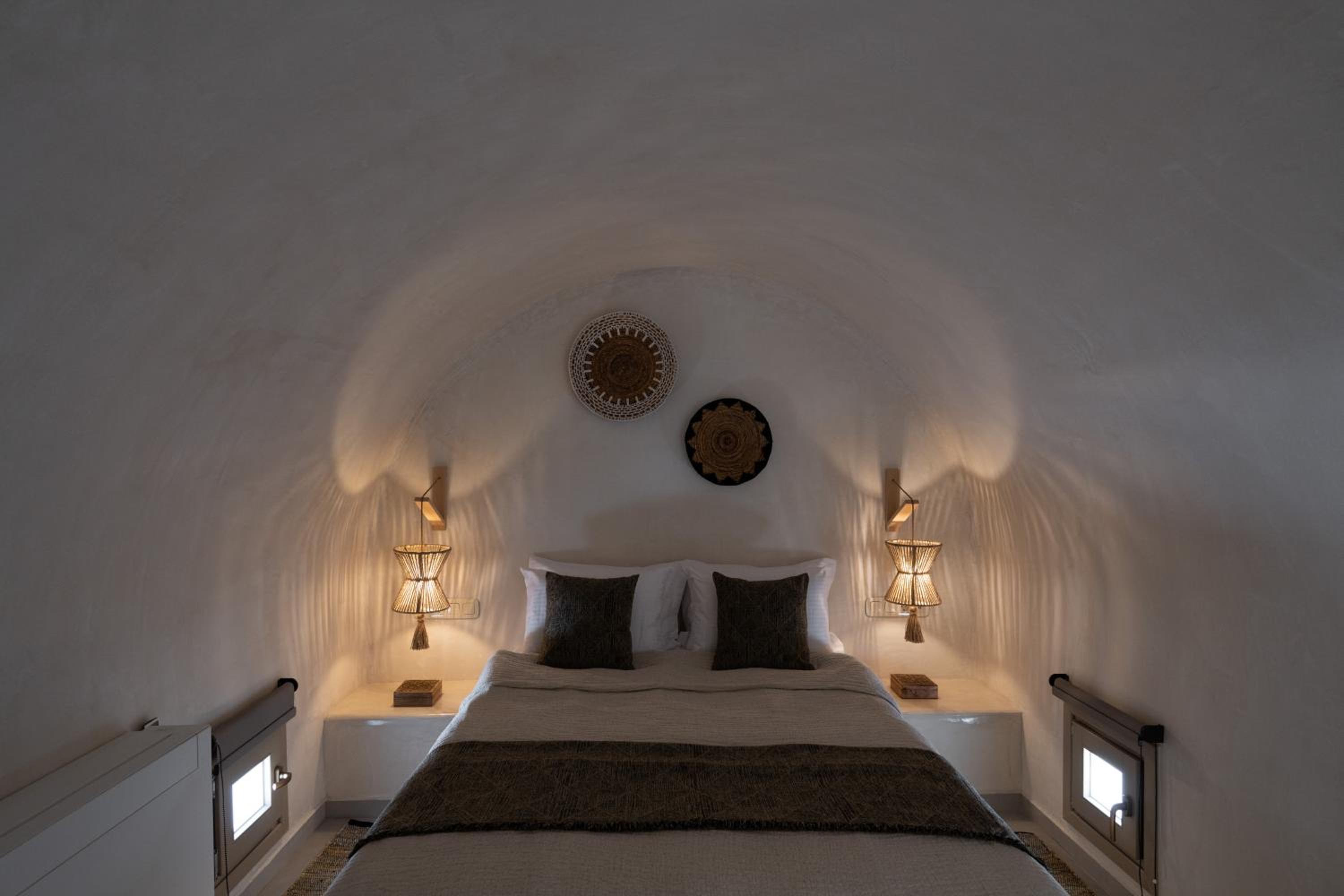 Superior Suite - Photo 7