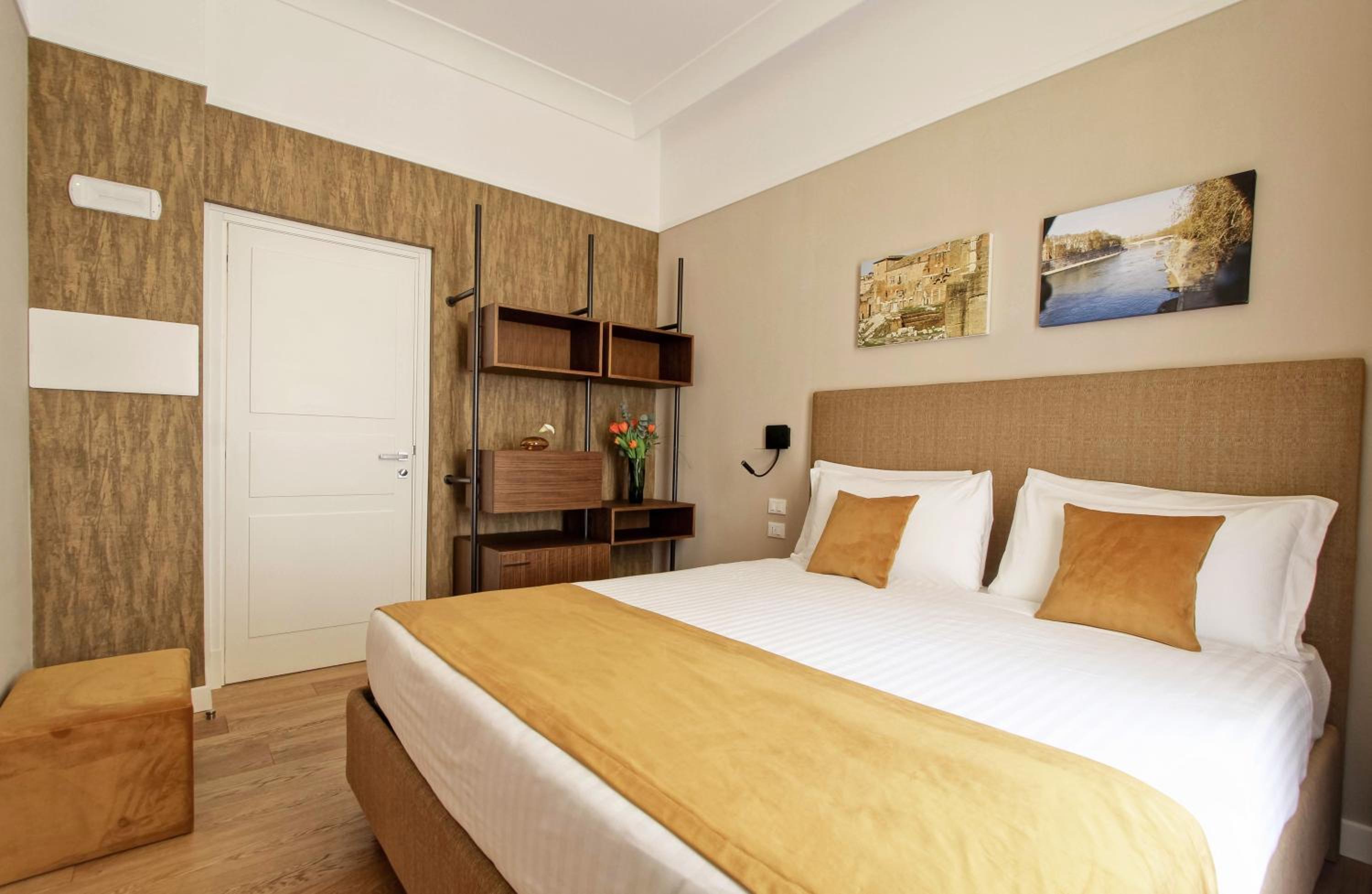 Superior Double Room photo 2