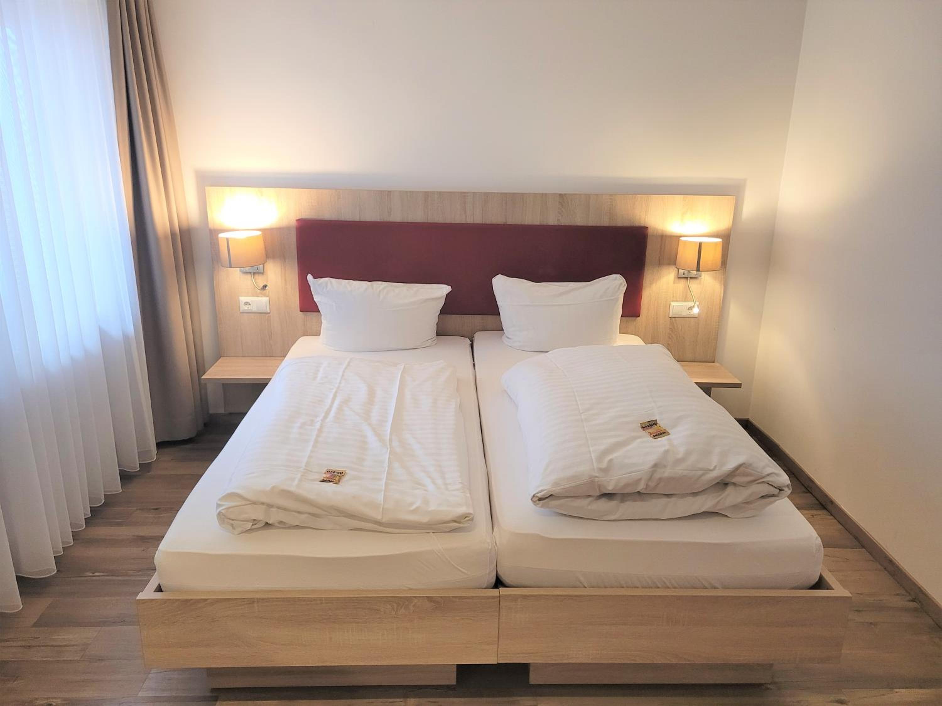 Standard Double Room photo 3