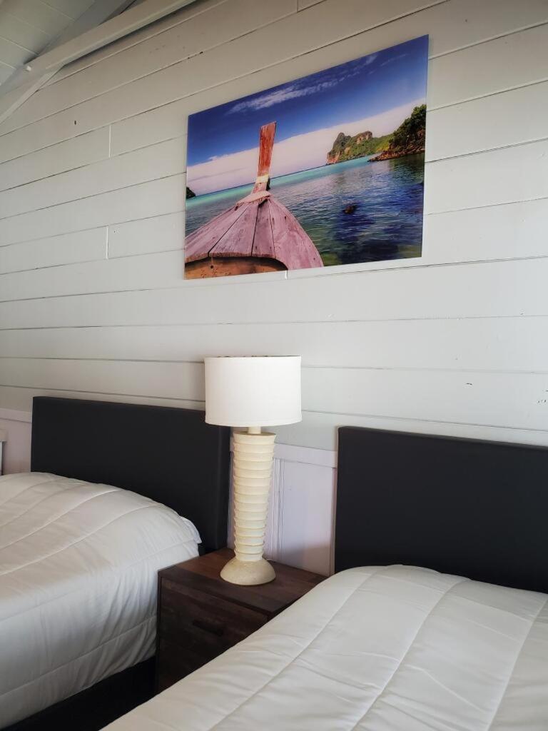 Double Room with Pool View - Photo 1