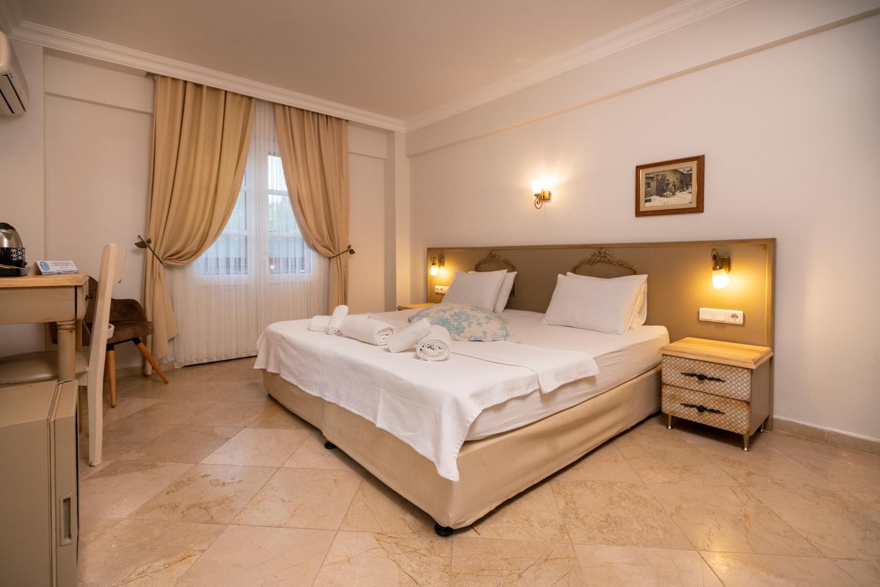Superior Double Room - Photo 9