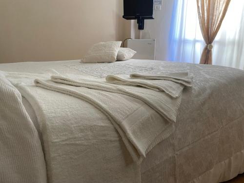 Standard Triple Room - Photo 1