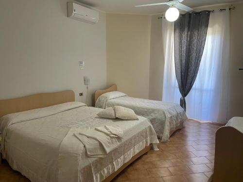 Standard Quadruple Room - Photo 3