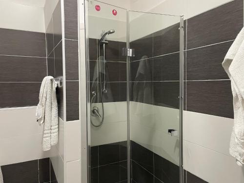 Standard Triple Room - Photo 7