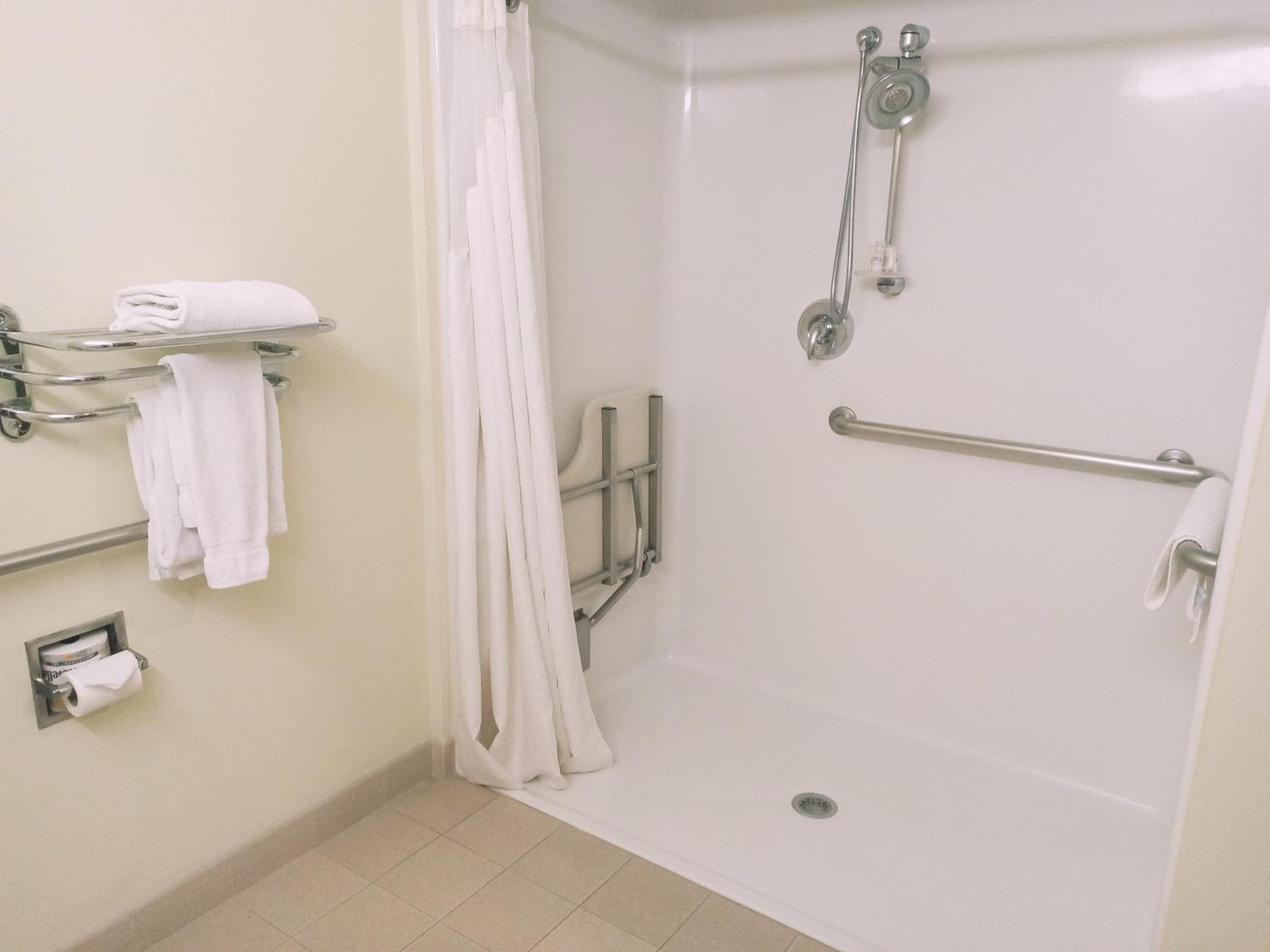 Queen Room - Disability Access/Non-Smoking - Photo 2